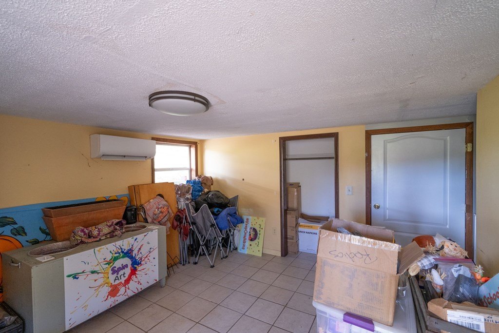 Brasstown, North Carolina, 28902, United States, 3 Bedrooms Bedrooms, ,3 BathroomsBathrooms,Residential,For Sale,1986118