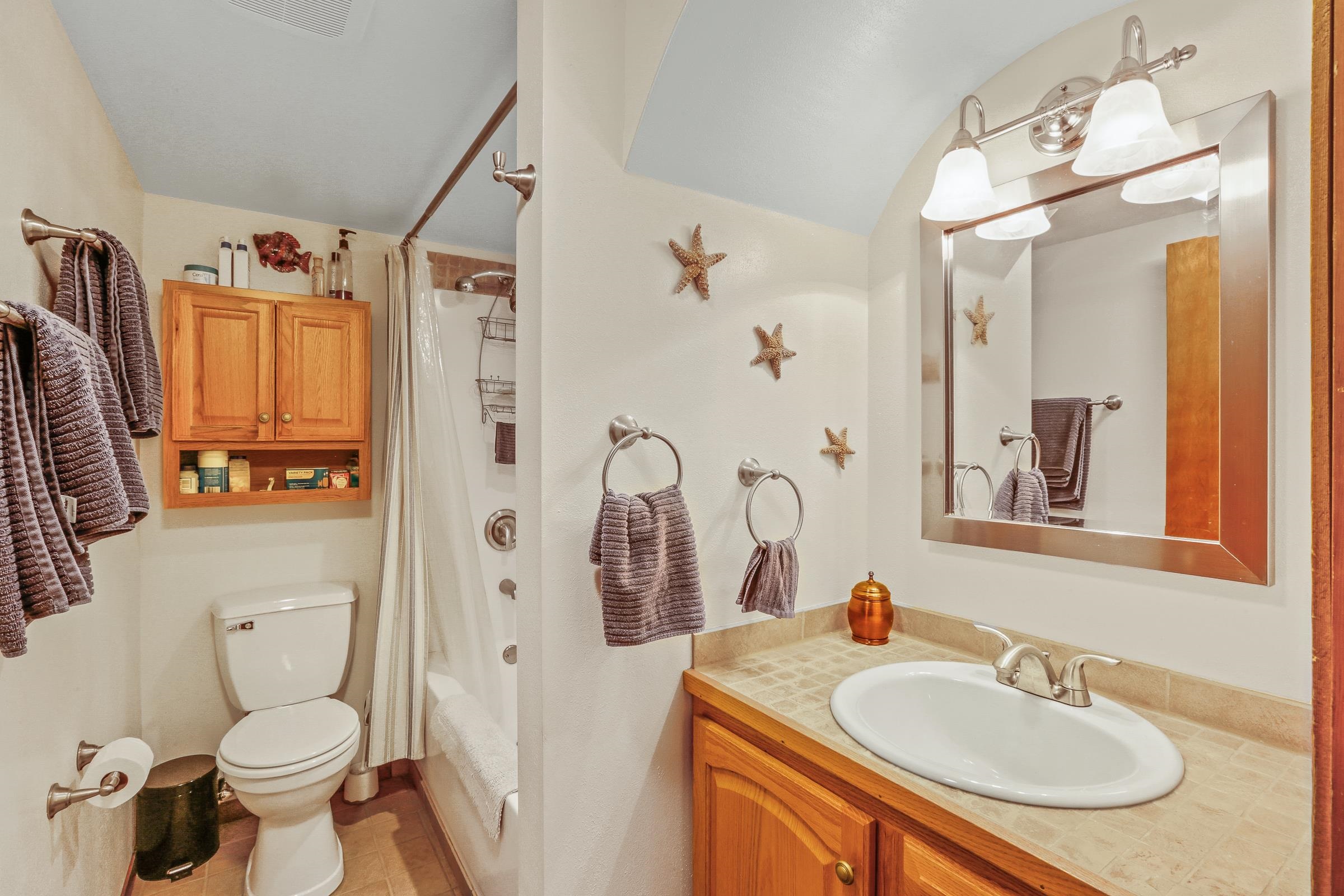 Spokane Valley, Washington, 99216, United States, 5 Bedrooms Bedrooms, ,3 BathroomsBathrooms,Residential,For Sale,1973902