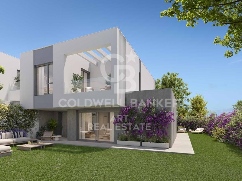 Marbella, Andalusia, ES, 3 Bedrooms Bedrooms, ,3 BathroomsBathrooms,Residential,For Sale,1804225