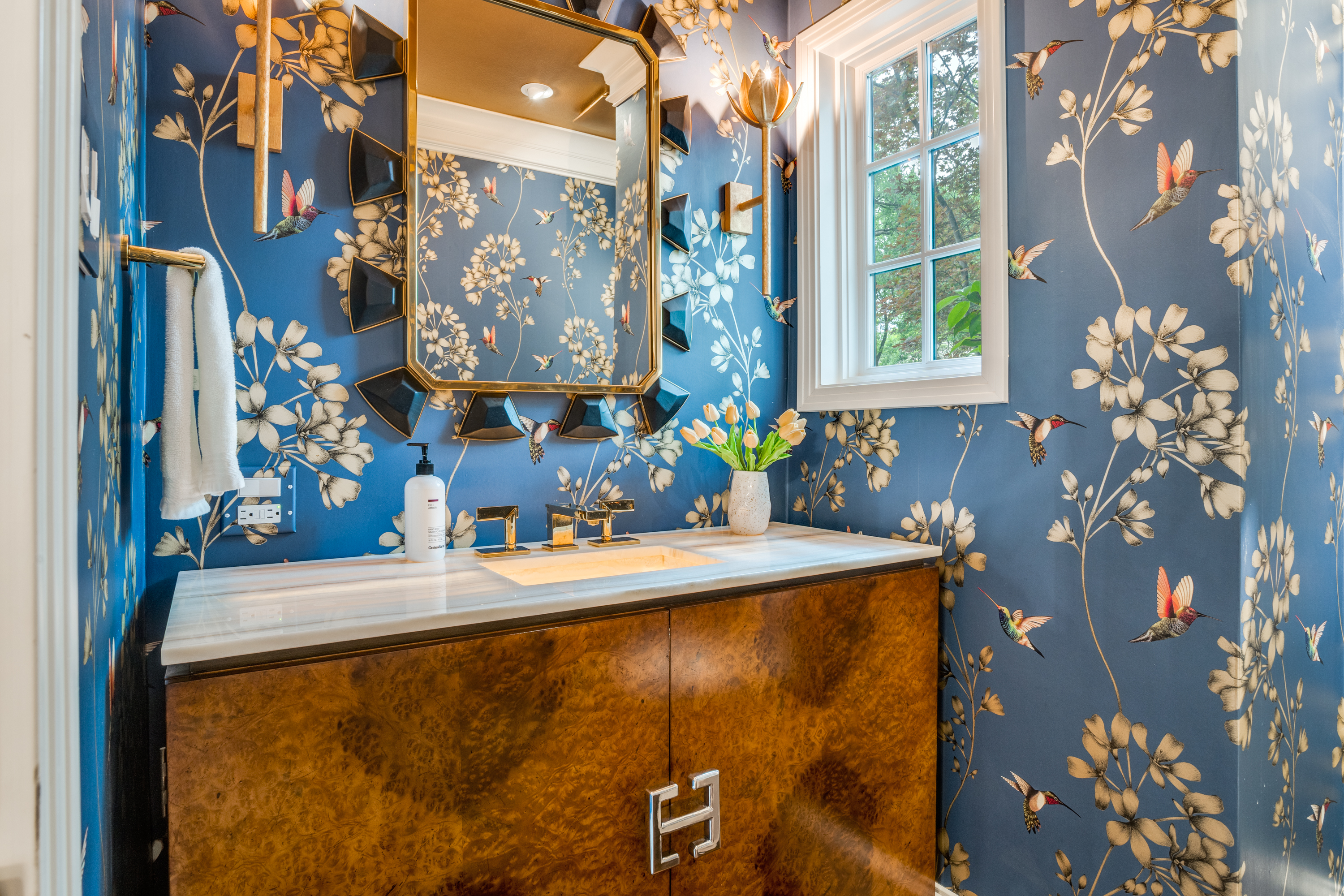  A Modern Tudor Masterpiece in Highland Park’s French Streets - 物件實景