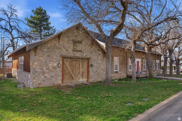 Centerville, Utah, 84014, United States, 4 Bedrooms Bedrooms, ,4 BathroomsBathrooms,Residential,For Sale,2027552