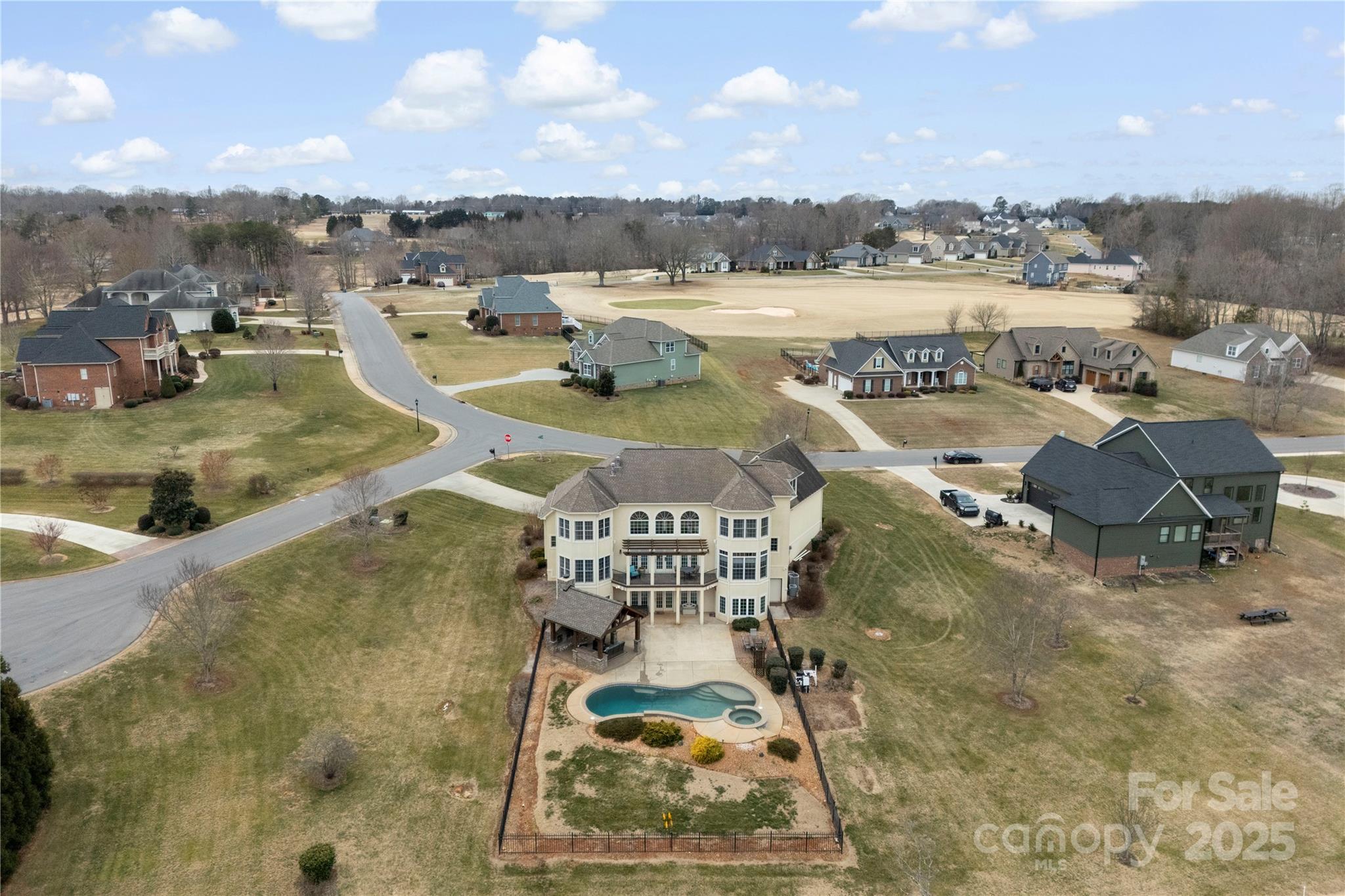 Shelby, North Carolina, 28150, United States, 5 Bedrooms Bedrooms, ,5 BathroomsBathrooms,Residential,For Sale,1710055
