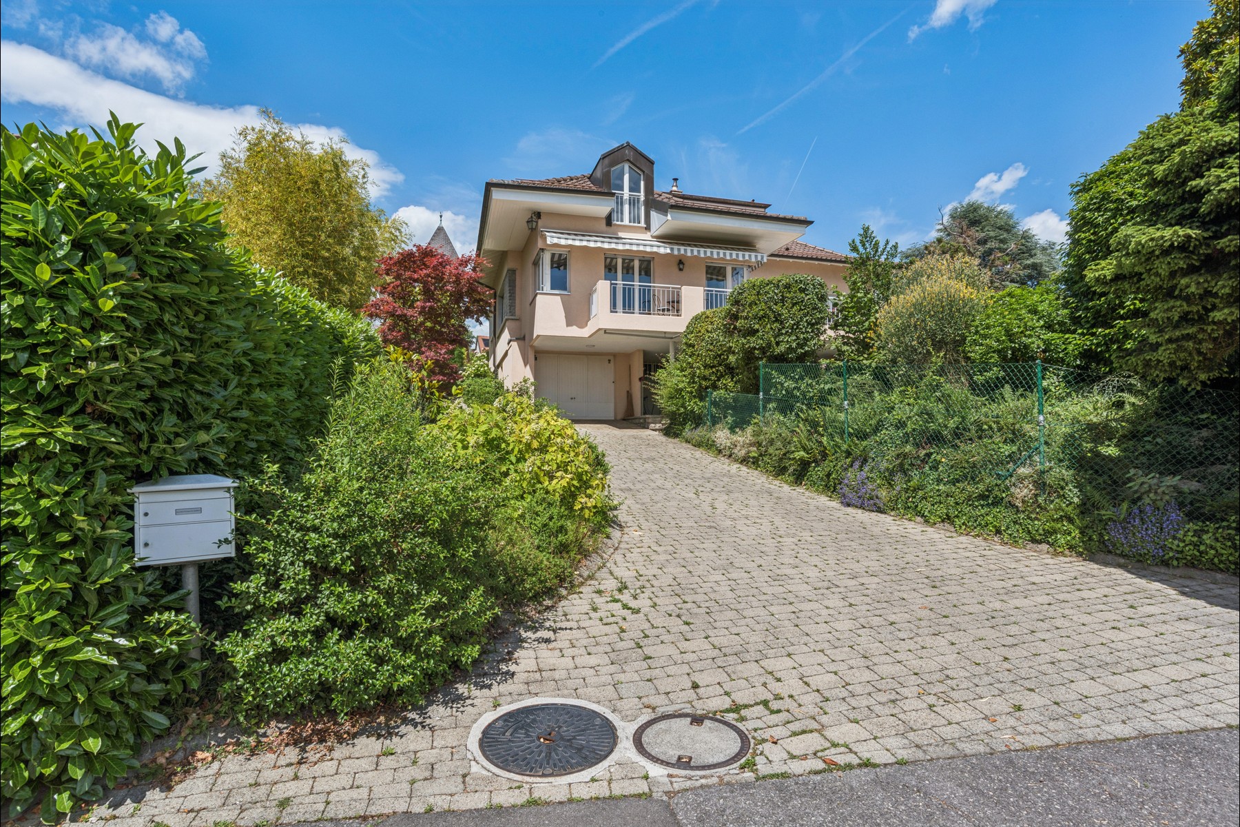  Charming Property Between the Village of Pully and the Lake - 物件實景