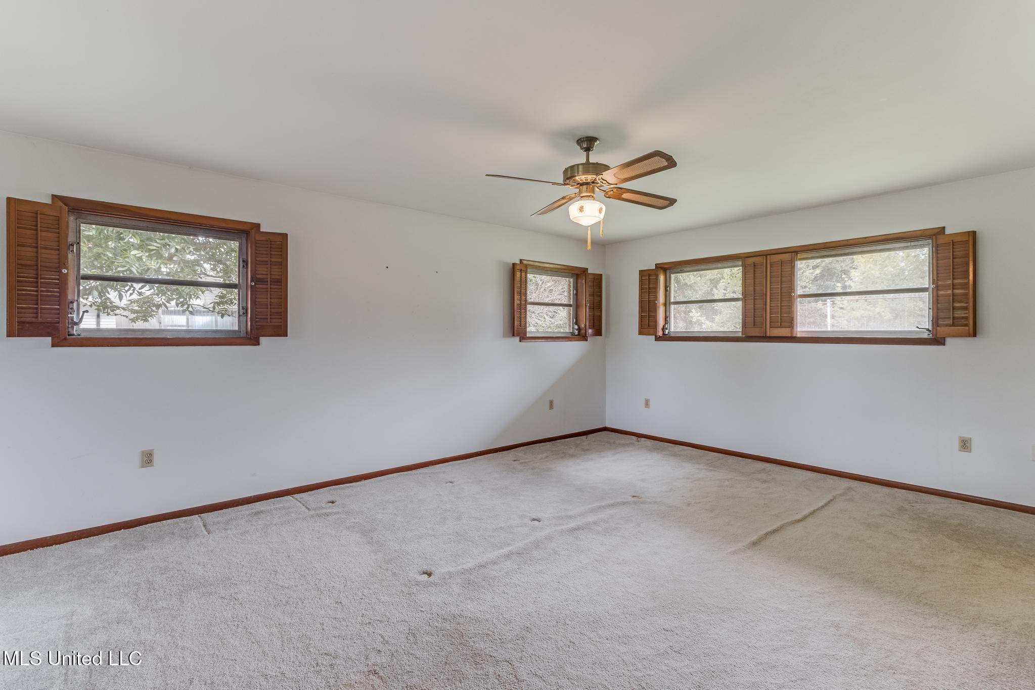 Long Beach, Mississippi, 39560, United States, 5 Bedrooms Bedrooms, ,4 BathroomsBathrooms,Residential,For Sale,1939347