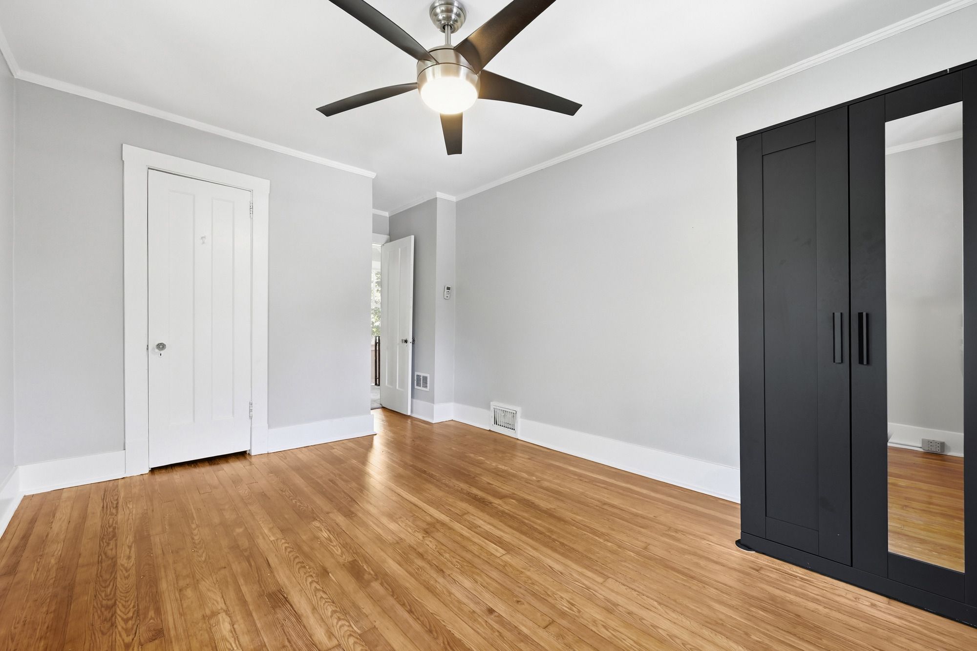  235 Oakview Avenue, Pittsburgh, PA 15218 - 物件實景