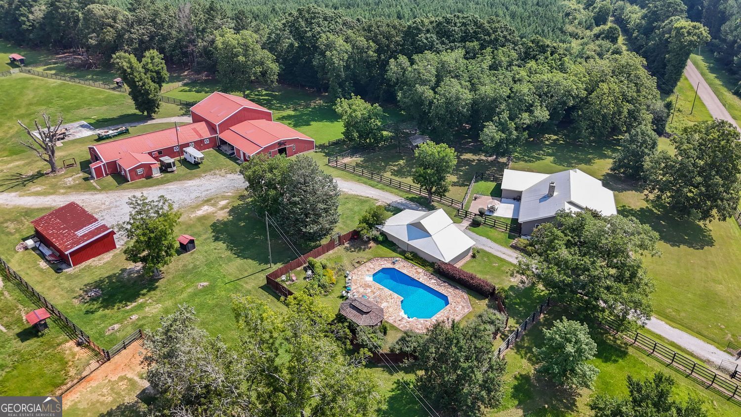 Molena, Georgia, 30258, United States, 4 Bedrooms Bedrooms, ,2 BathroomsBathrooms,Residential,For Sale,1894603