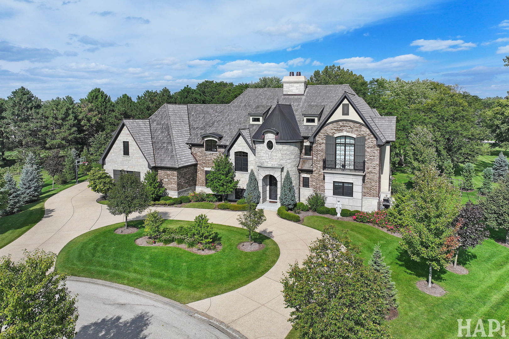 South Barrington, Illinois, 60010, United States, 5 Bedrooms Bedrooms, ,6 BathroomsBathrooms,Residential,For Sale,1947968