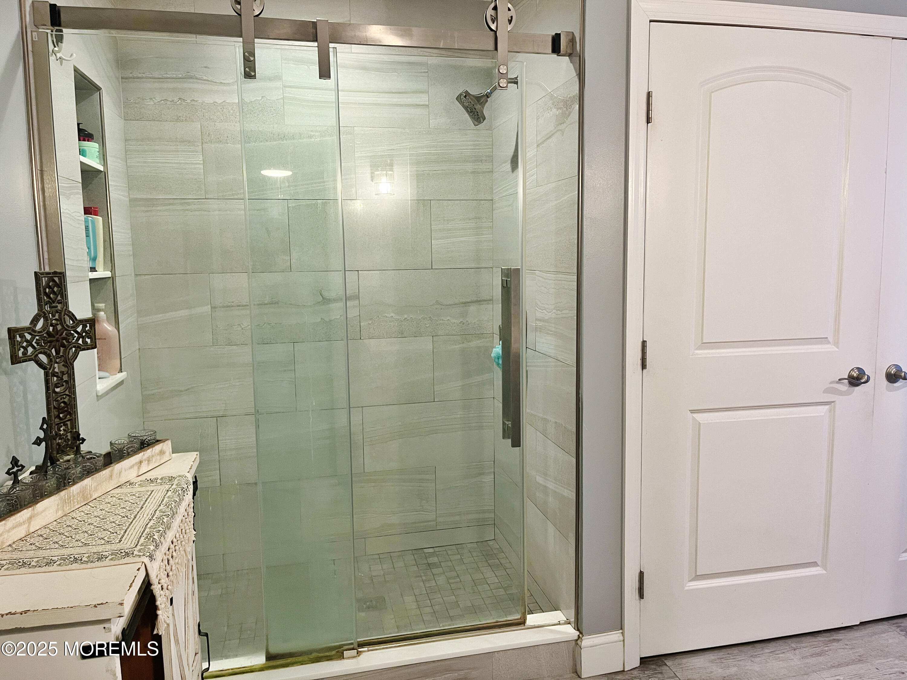 Hazlet, New Jersey, 07734, United States, 3 Bedrooms Bedrooms, ,2 BathroomsBathrooms,Residential,For Sale,2000069