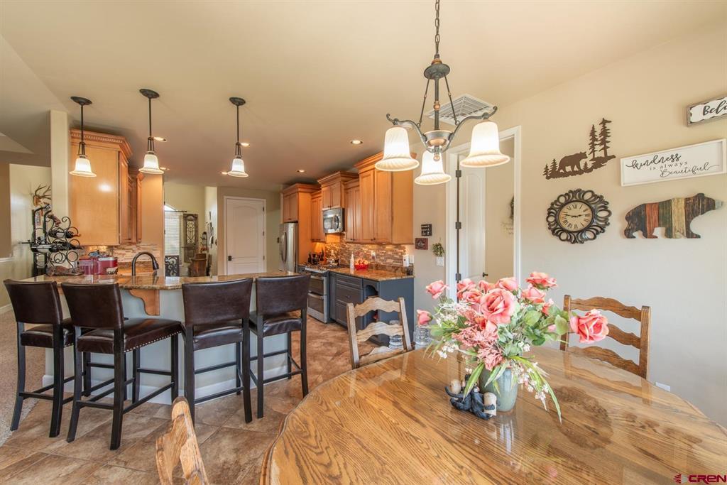 Montrose, Colorado, 81401, United States, 3 Bedrooms Bedrooms, ,2 BathroomsBathrooms,Residential,For Sale,1977098