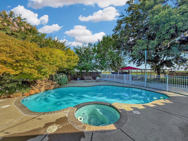 Patterson, California, 95363, United States, 3 Bedrooms Bedrooms, ,4 BathroomsBathrooms,Residential,For Sale,1983213