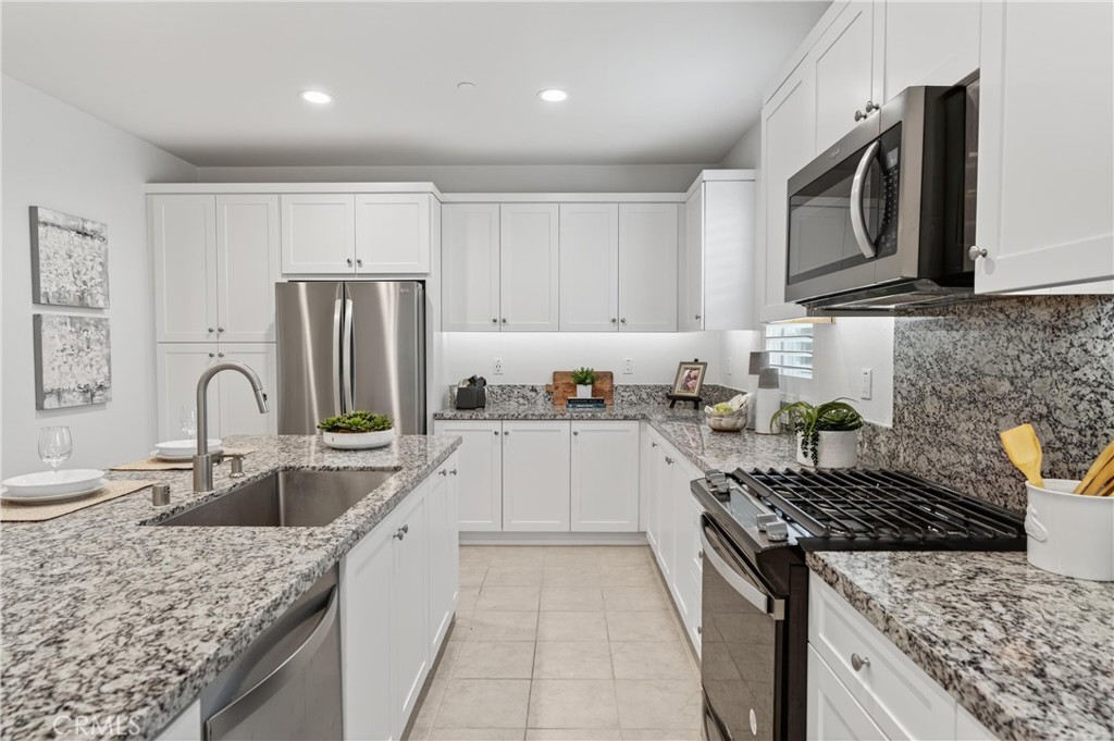 Mission Viejo, California, 92692, United States, 4 Bedrooms Bedrooms, ,4 BathroomsBathrooms,Residential,For Sale,1988036