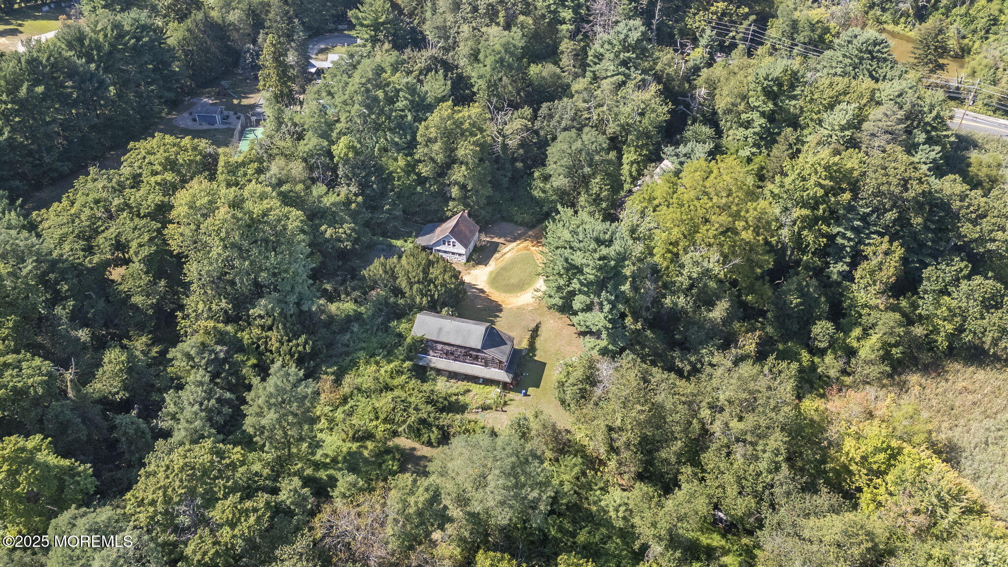 Freehold, New Jersey, 07728, United States, 4 Bedrooms Bedrooms, ,2 BathroomsBathrooms,Residential,For Sale,2005222