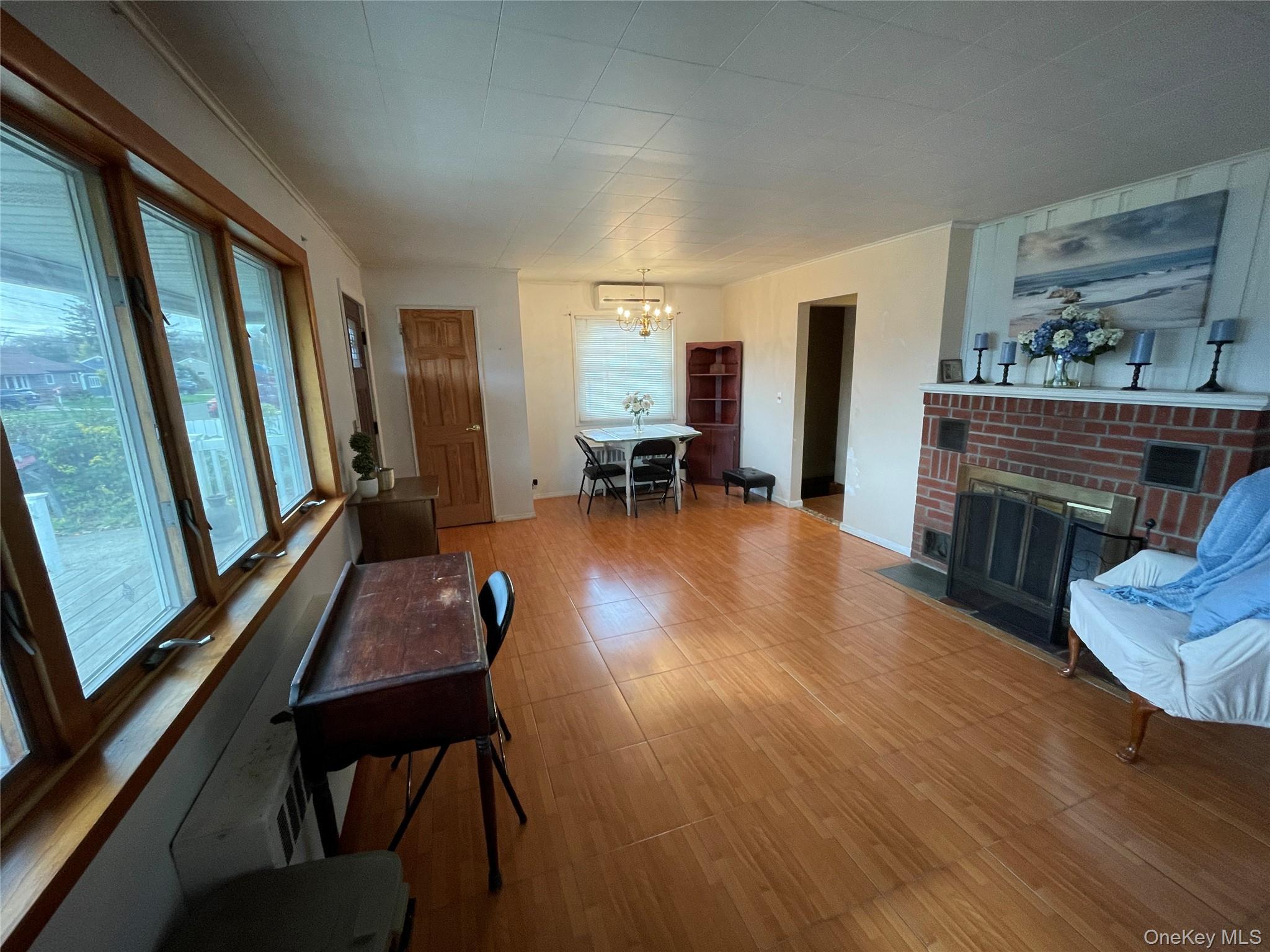 North Babylon, New York, 11703, United States, 3 Bedrooms Bedrooms, ,1 BathroomBathrooms,Residential,For Sale,1990233