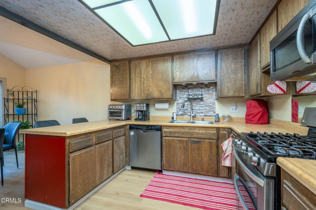 Oxnard, California, 93036, United States, 3 Bedrooms Bedrooms, ,1 BathroomBathrooms,Residential,For Sale,1988894