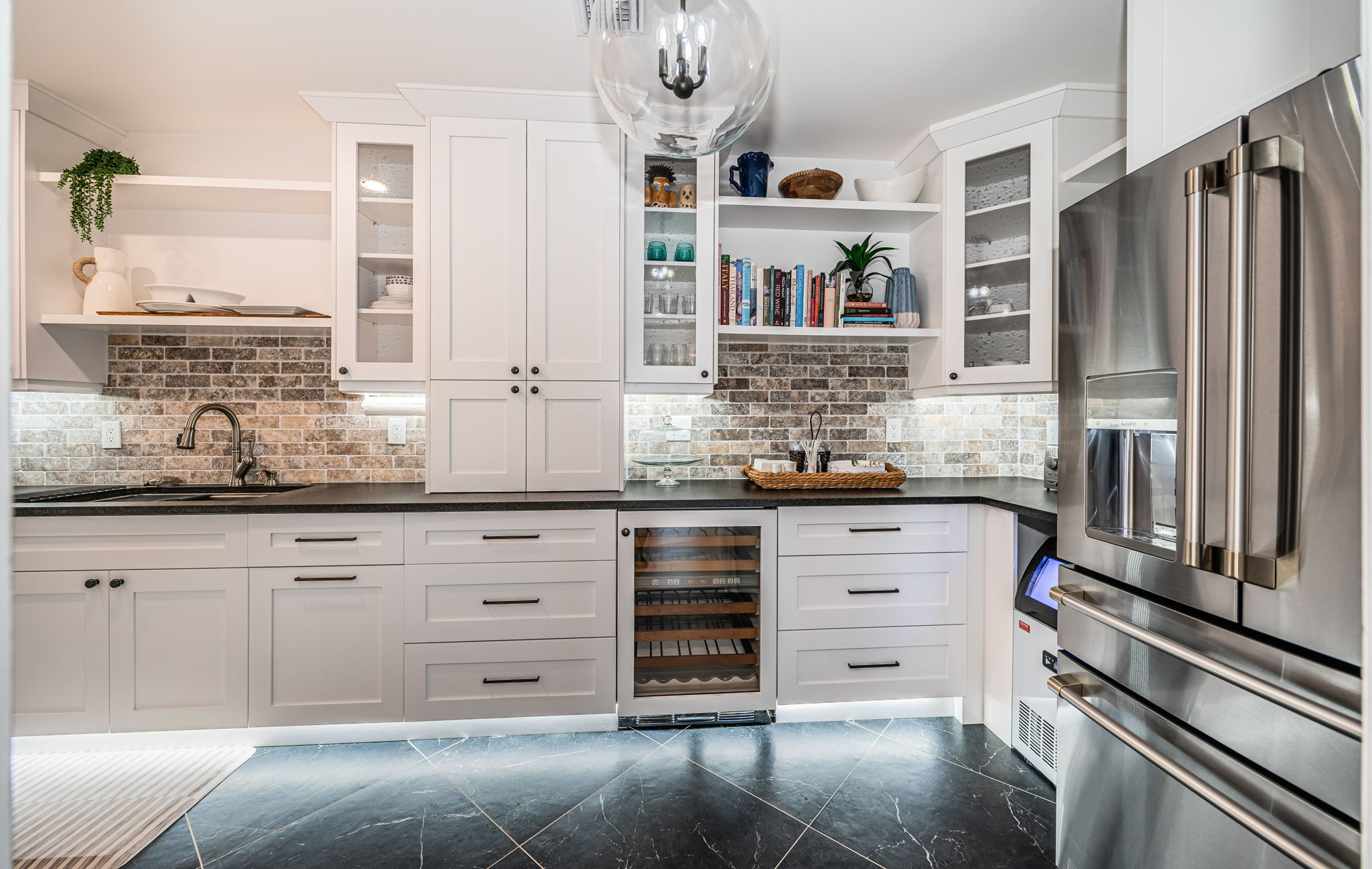 St Petersburg, Florida, 33715, United States, 4 Bedrooms Bedrooms, ,6 BathroomsBathrooms,Residential,For Sale,1978713