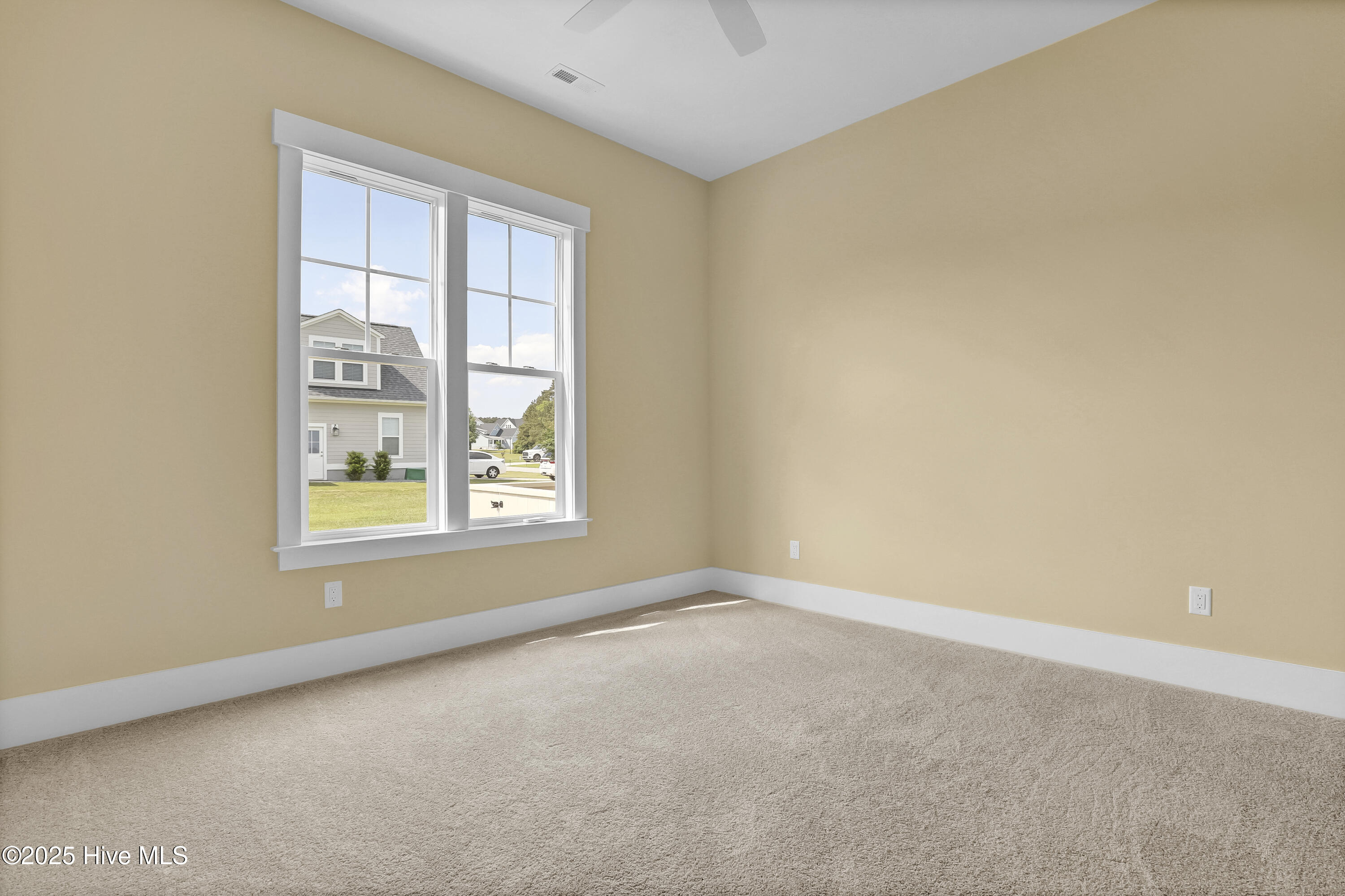 Holly Ridge, North Carolina, 28445, United States, 4 Bedrooms Bedrooms, ,3 BathroomsBathrooms,Residential,For Sale,1906685
