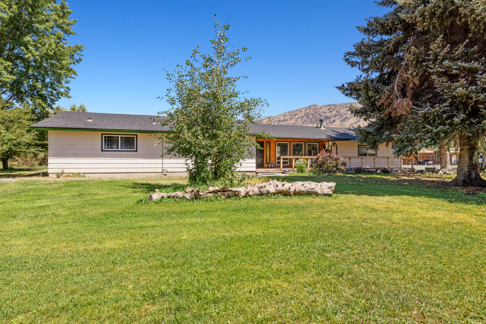 KLAMATH FALLS, Oregon, 97603, United States, 3 Bedrooms Bedrooms, ,2 BathroomsBathrooms,Residential,For Sale,1984285