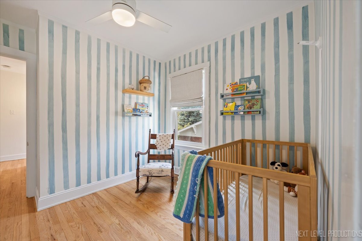 Riverside, Illinois, 60546, United States, 3 Bedrooms Bedrooms, ,3 BathroomsBathrooms,Residential,For Sale,1988558