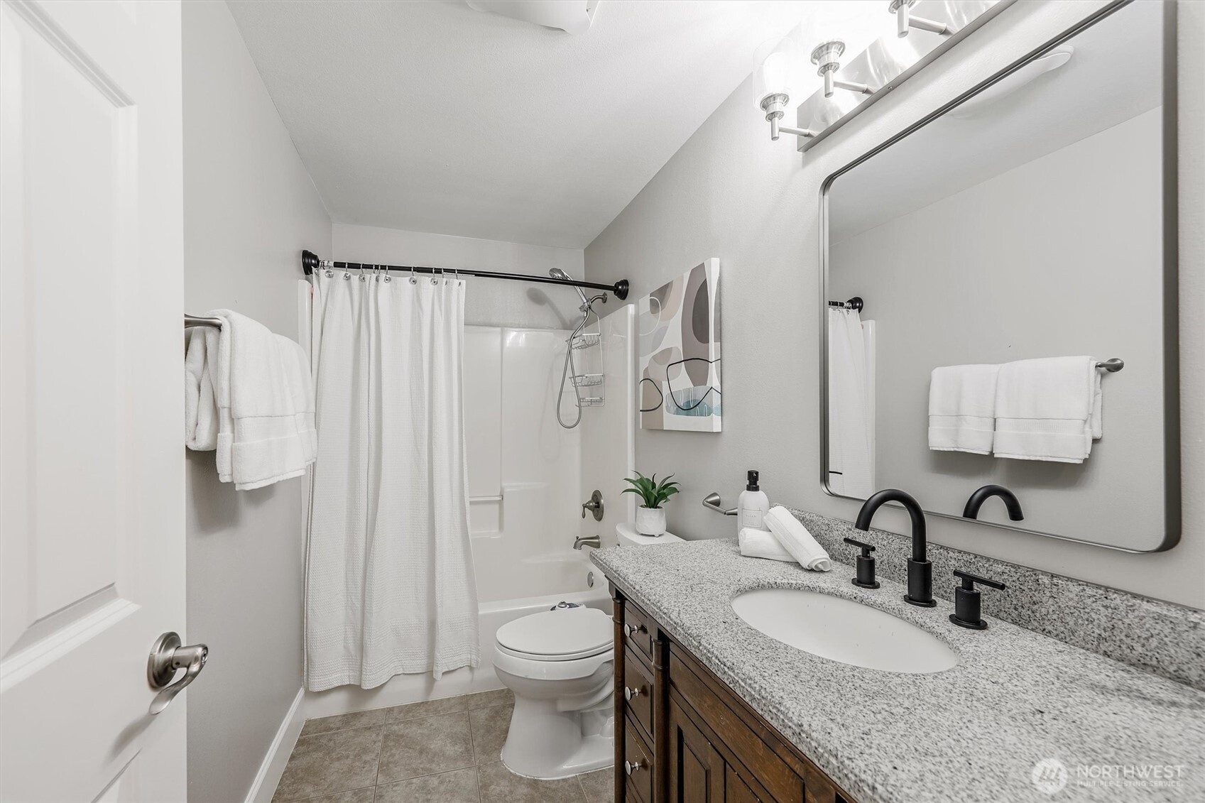 Sammamish, Washington, 98074, United States, 4 Bedrooms Bedrooms, ,1 BathroomBathrooms,Residential,For Sale,1914208
