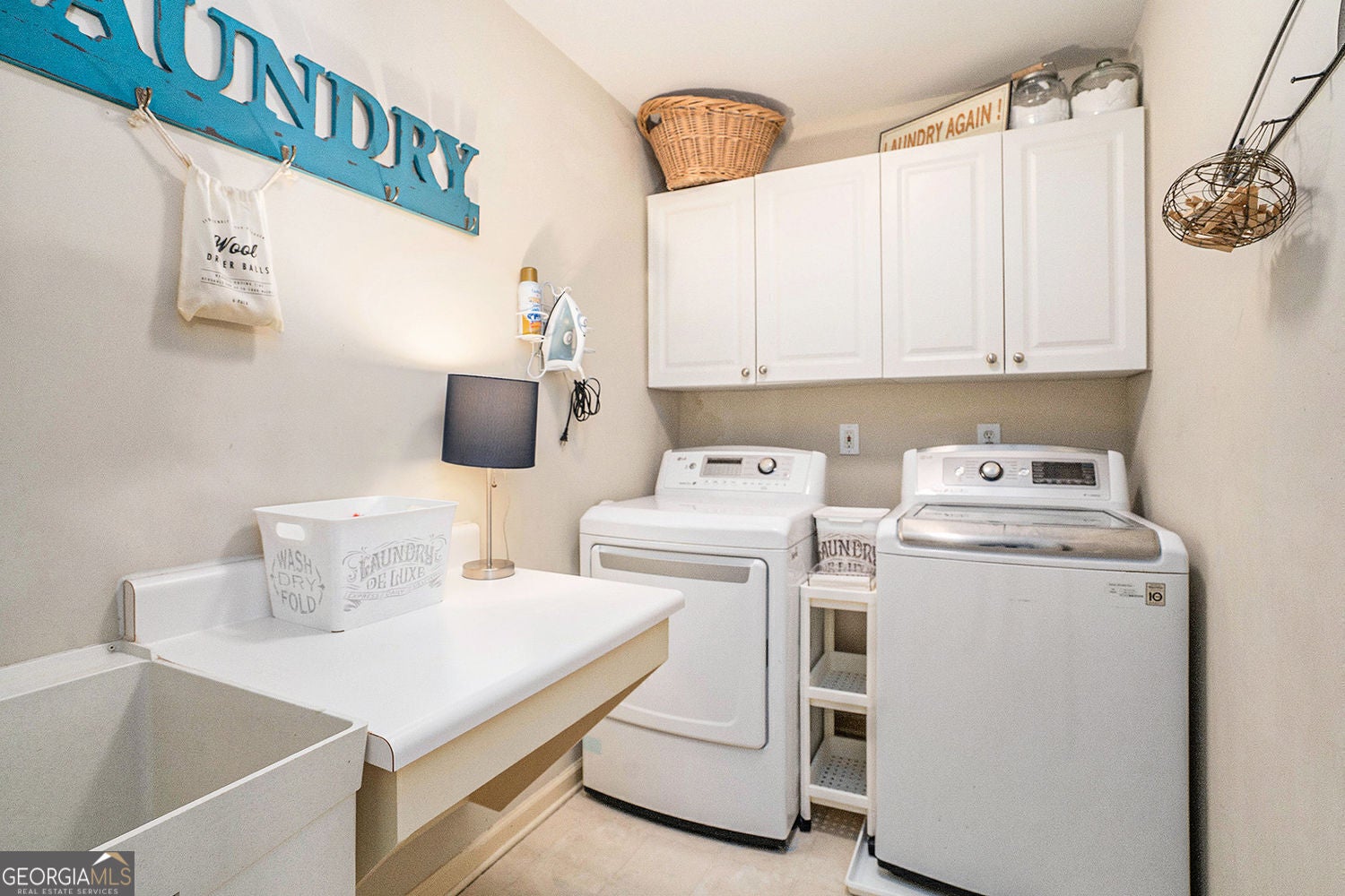 Douglasville, Georgia, 30135, United States, 5 Bedrooms Bedrooms, ,5 BathroomsBathrooms,Residential,For Sale,1913993