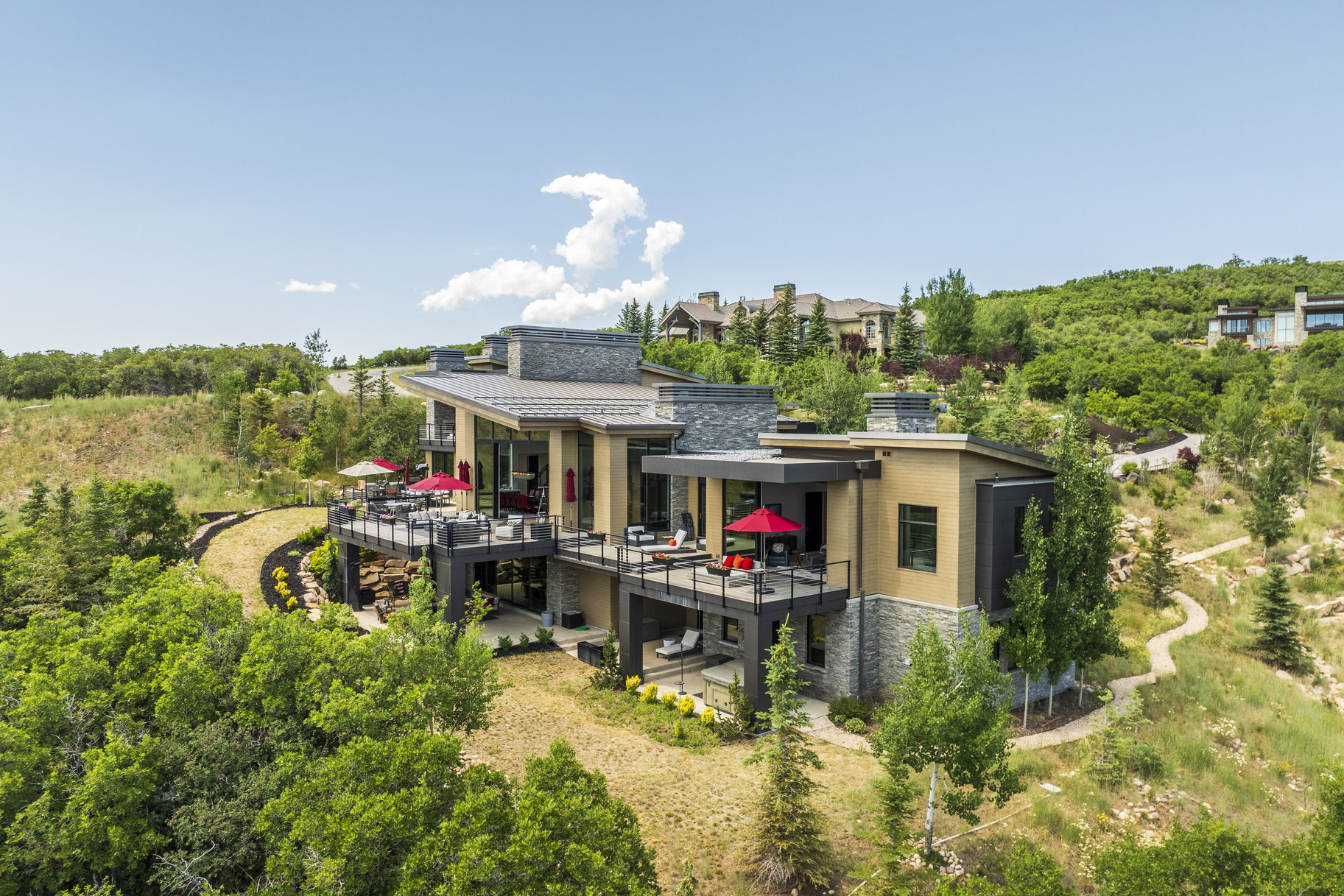  Sophisticated Mountain Design with Unmatched Views in an Elite Setting - 物件實景