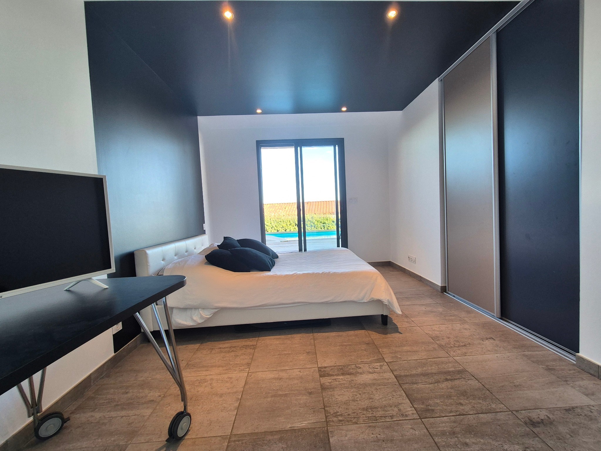  Modern villa close to town with panoramic views - 物件實景