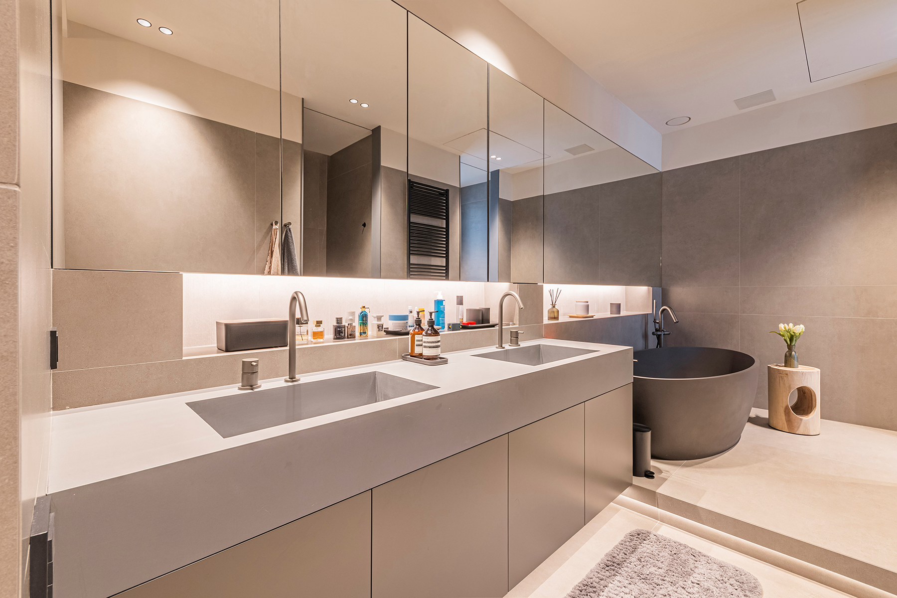  Apartment with extraordinary finishes in the heart of Eixample Izquierdo - 物件實景