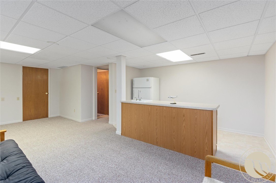 Billings, Montana, 59102, United States, 4 Bedrooms Bedrooms, ,4 BathroomsBathrooms,Residential,For Sale,1980371