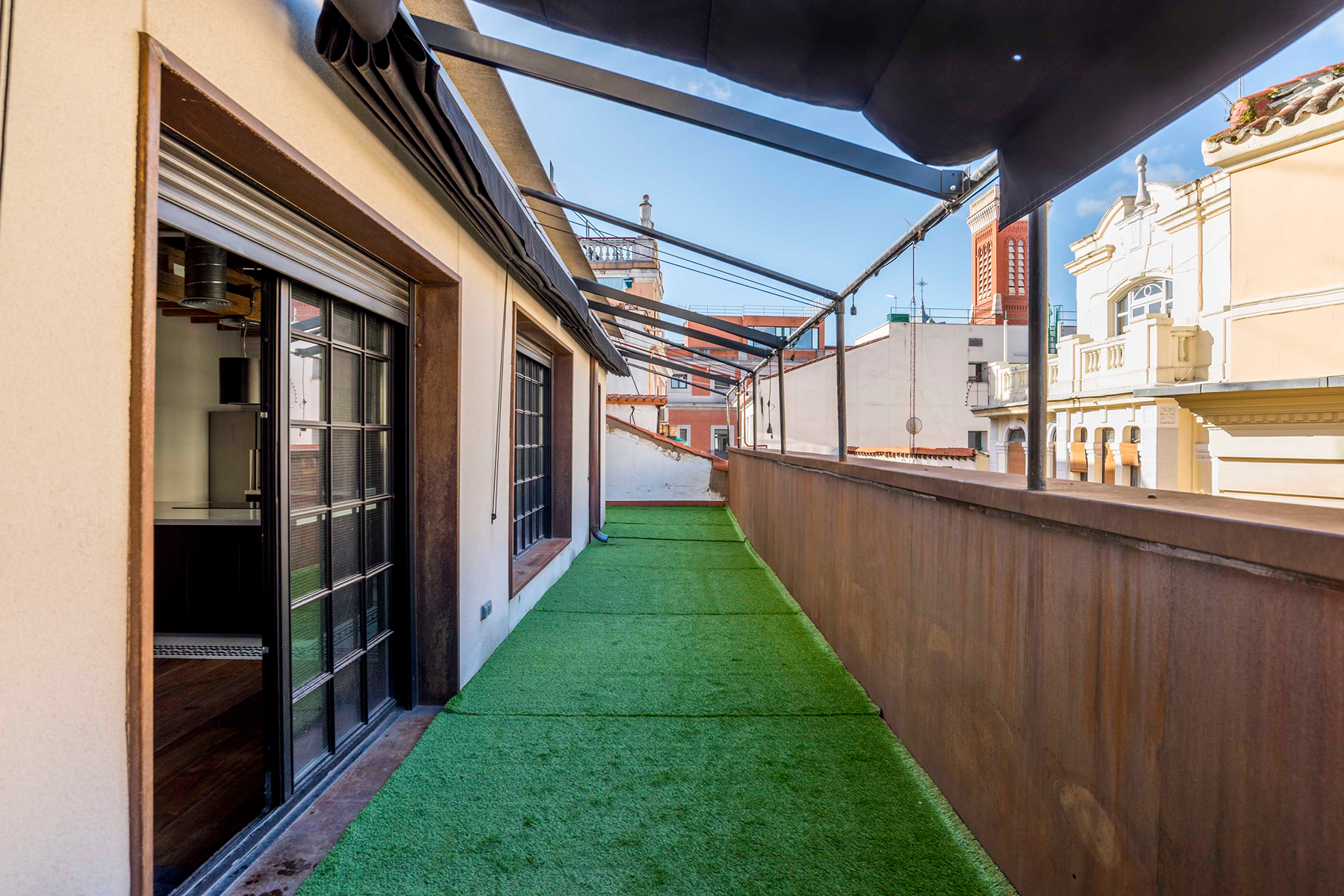  Renovated penthouse with terrace and views in the heart of Madrid - 物件實景