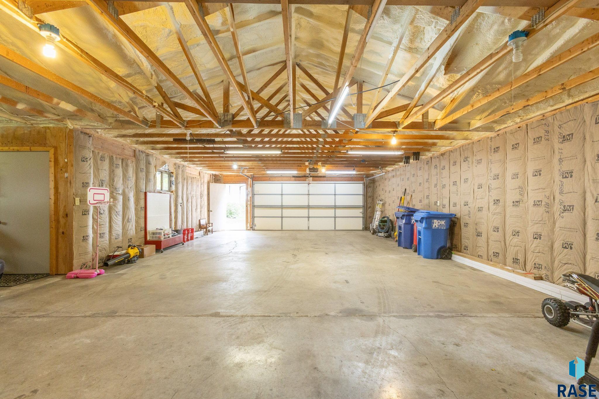 Harrisburg, South Dakota, 57032, United States, 5 Bedrooms Bedrooms, ,1 BathroomBathrooms,Residential,For Sale,1917762