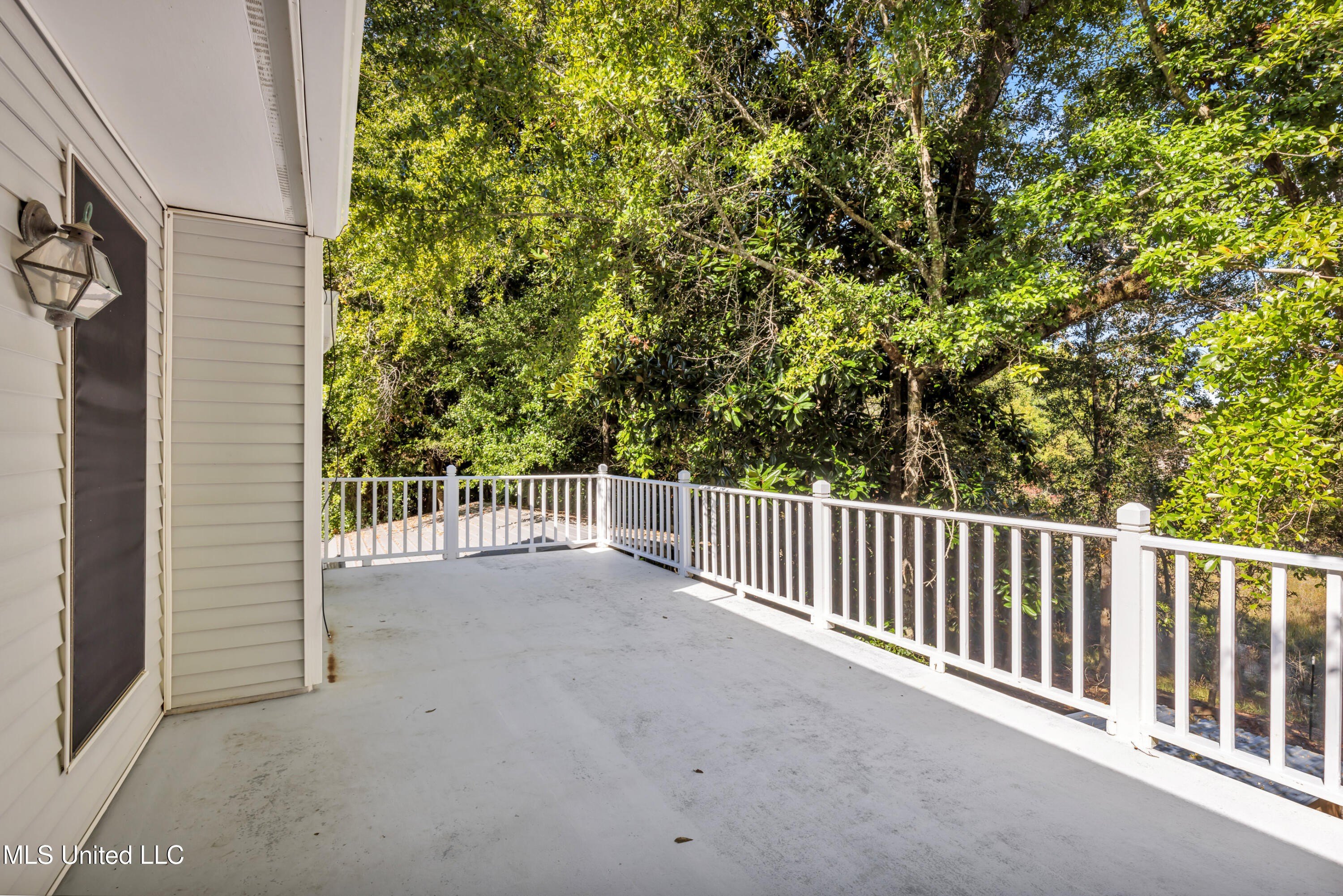 Gautier, Mississippi, 39553, United States, 4 Bedrooms Bedrooms, ,4 BathroomsBathrooms,Residential,For Sale,1989936