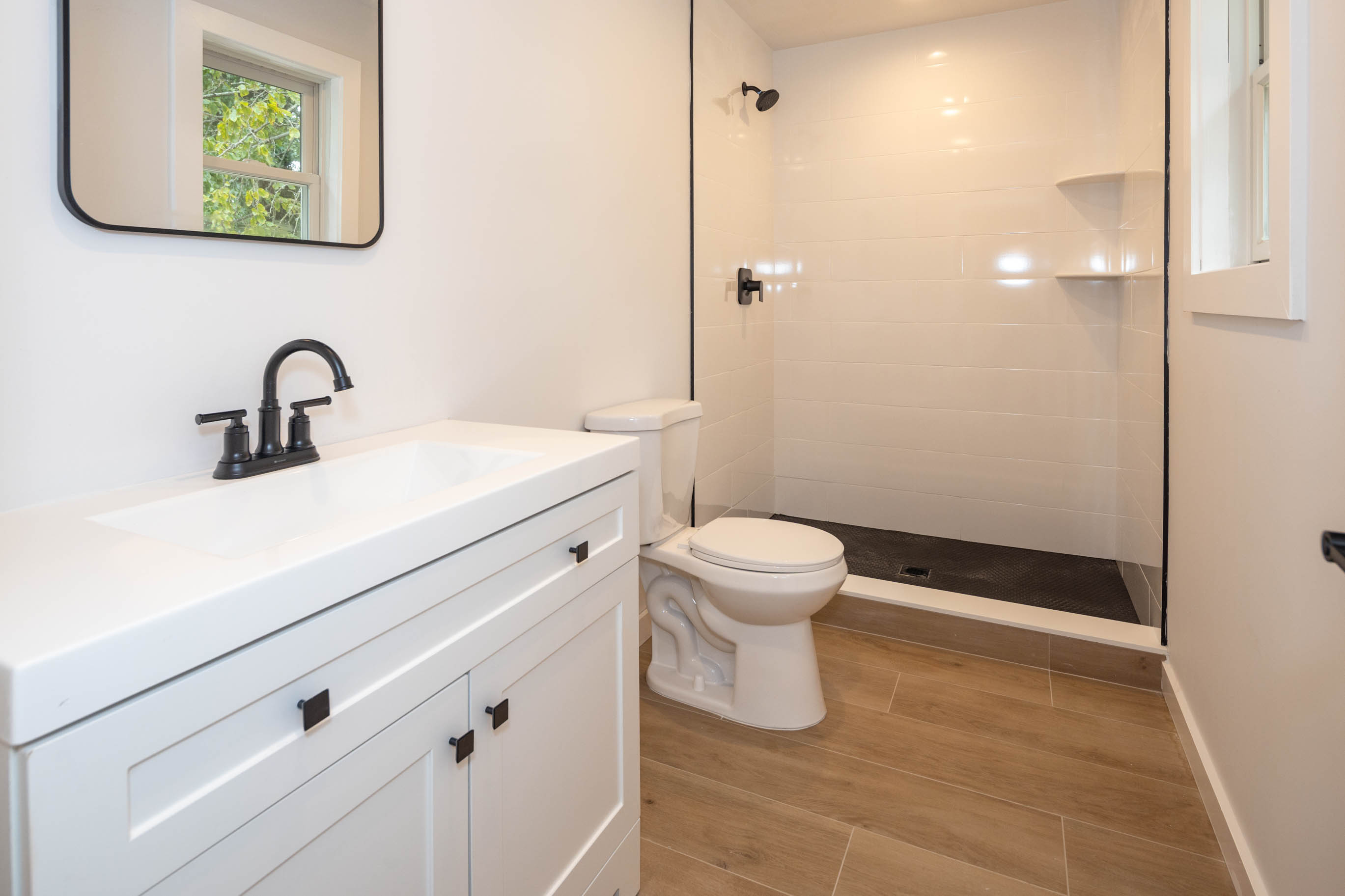 Edison, New Jersey, 08817, United States, 5 Bedrooms Bedrooms, ,4 BathroomsBathrooms,Residential,For Sale,1943098