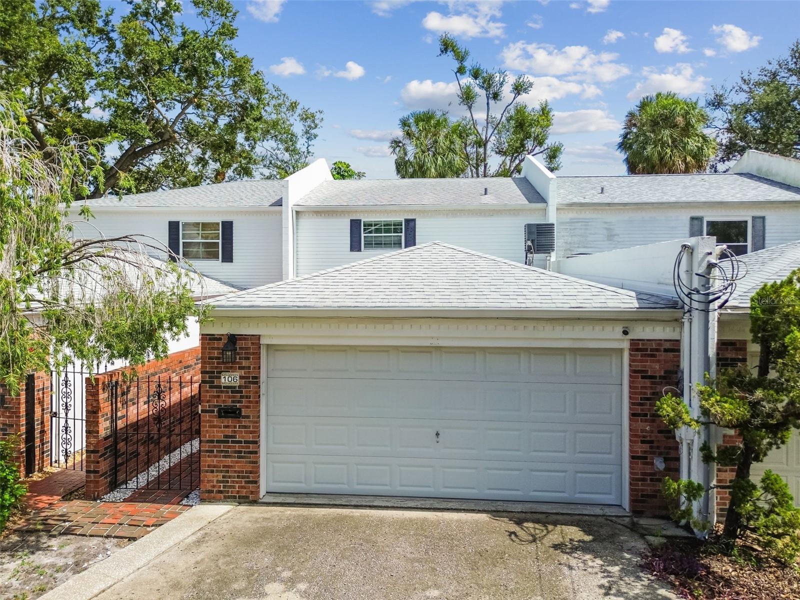 Tampa, Florida, 33609, United States, 3 Bedrooms Bedrooms, ,3 BathroomsBathrooms,Residential,For Sale,1981719