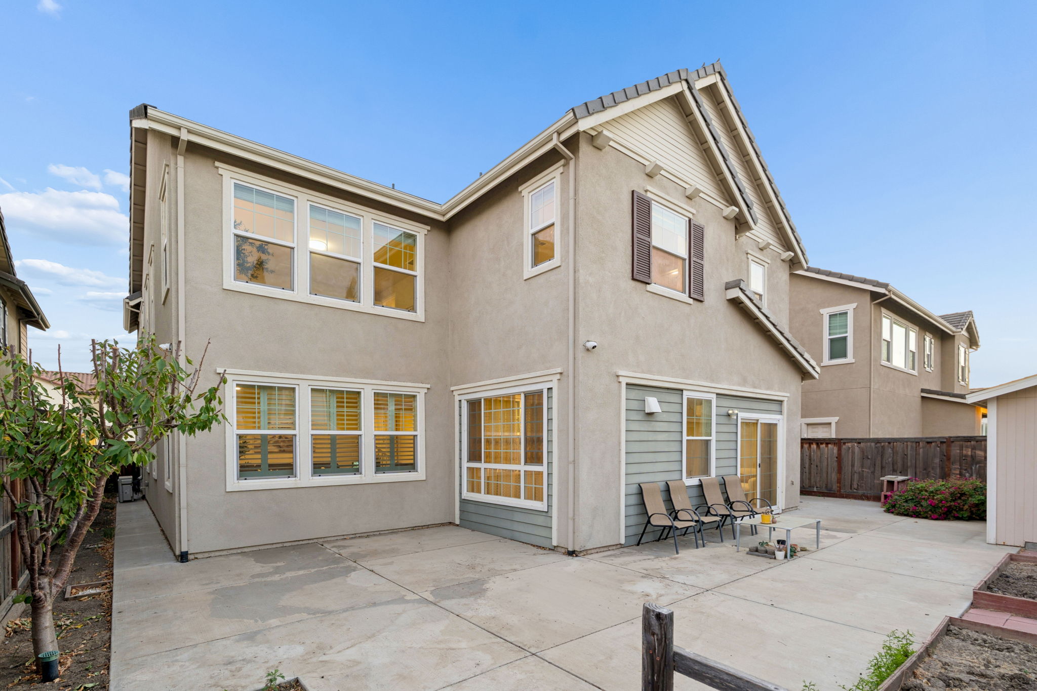  633 W Waterman Drive - 物件實景