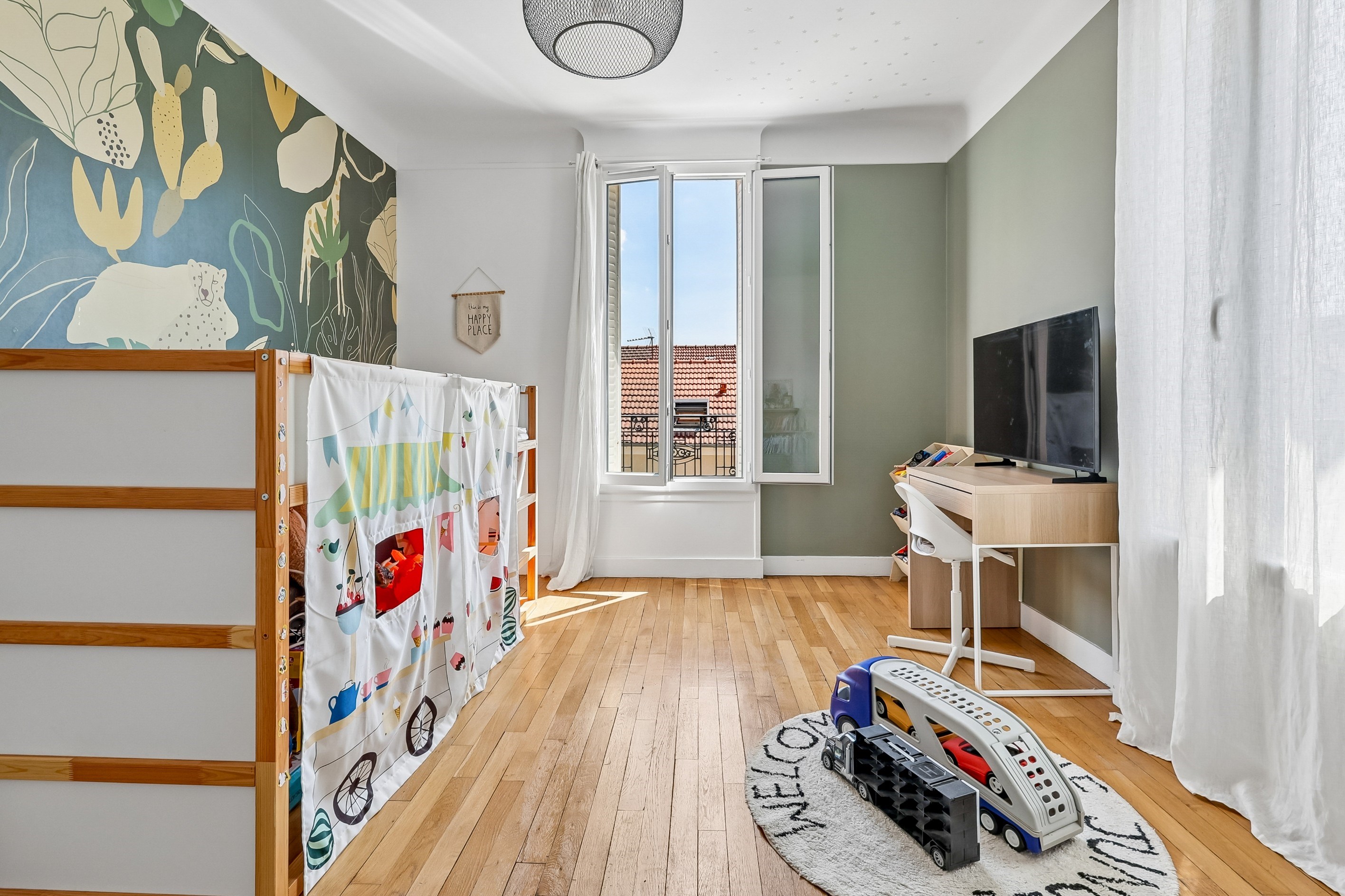  Exceptional Fully Renovated Residence – Just Steps from the Marne River - 物件實景