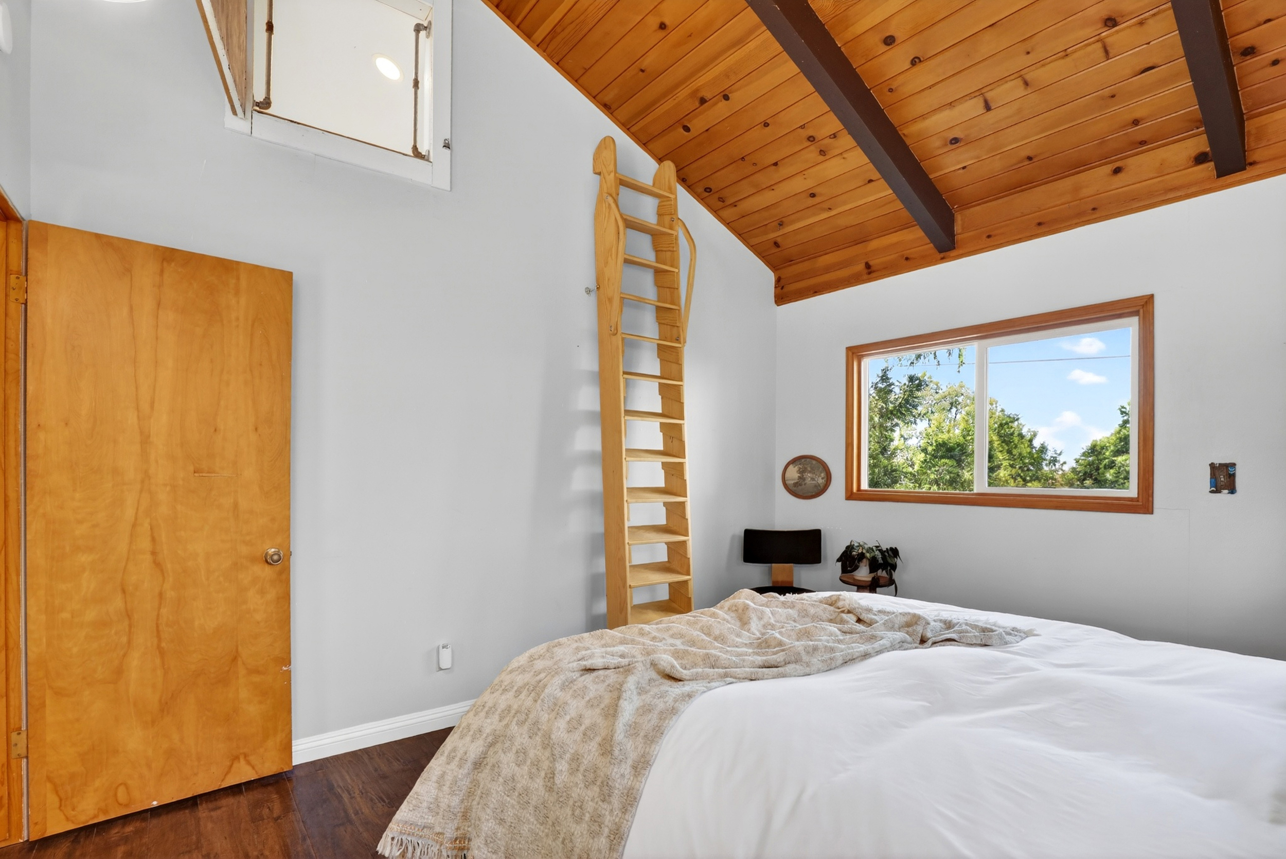  176 Fir Terrace, Cedar Glen, CA 92321 - 物件實景