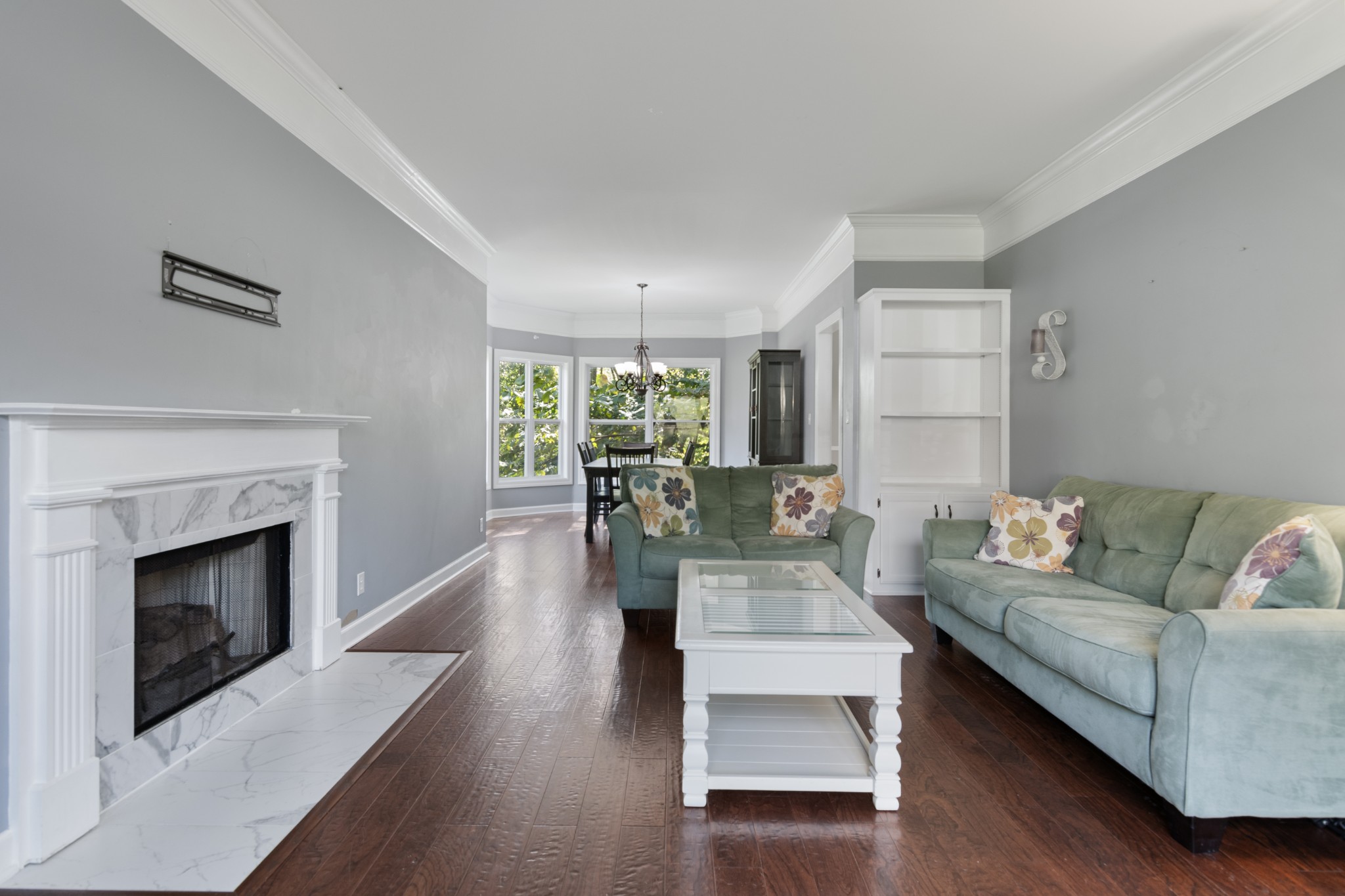 Clarksville, Tennessee, 37043, United States, 3 Bedrooms Bedrooms, ,3 BathroomsBathrooms,Residential,For Sale,1978021