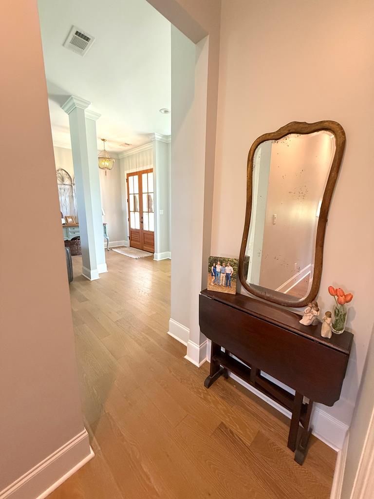 OXFORD, Mississippi, 38655, United States, 4 Bedrooms Bedrooms, ,4 BathroomsBathrooms,Residential,For Sale,1933642