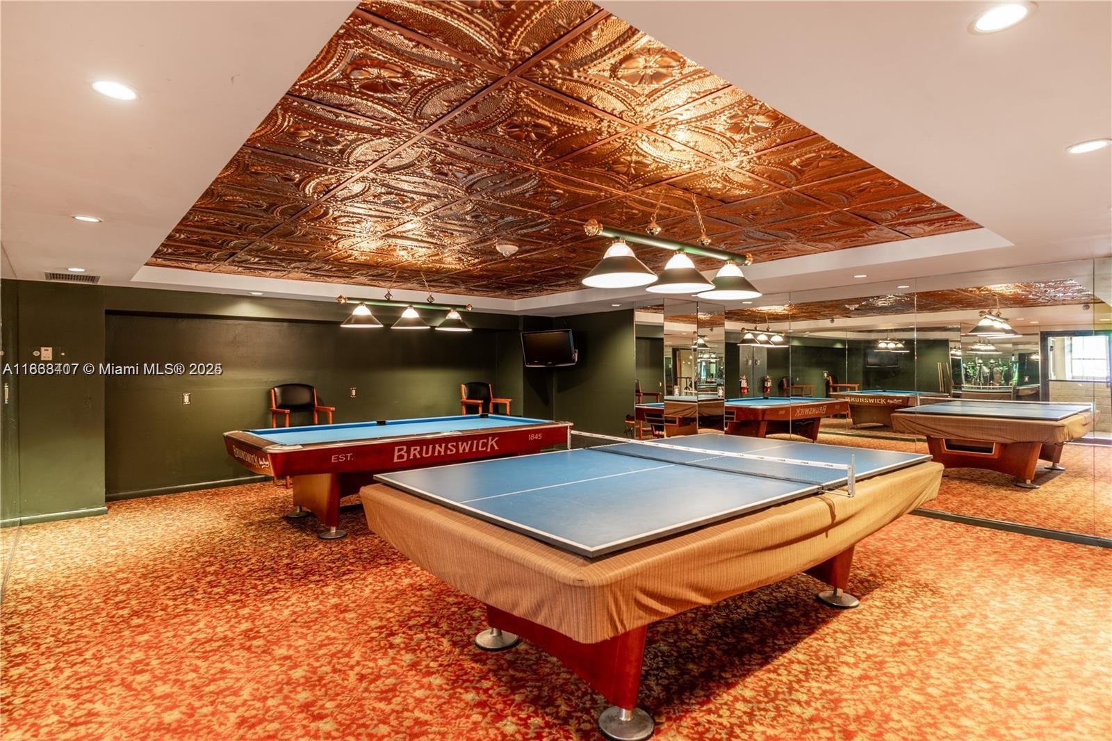 Aventura, Florida, 33180, United States, 2 Bedrooms Bedrooms, ,2 BathroomsBathrooms,Residential,For Sale,1926064