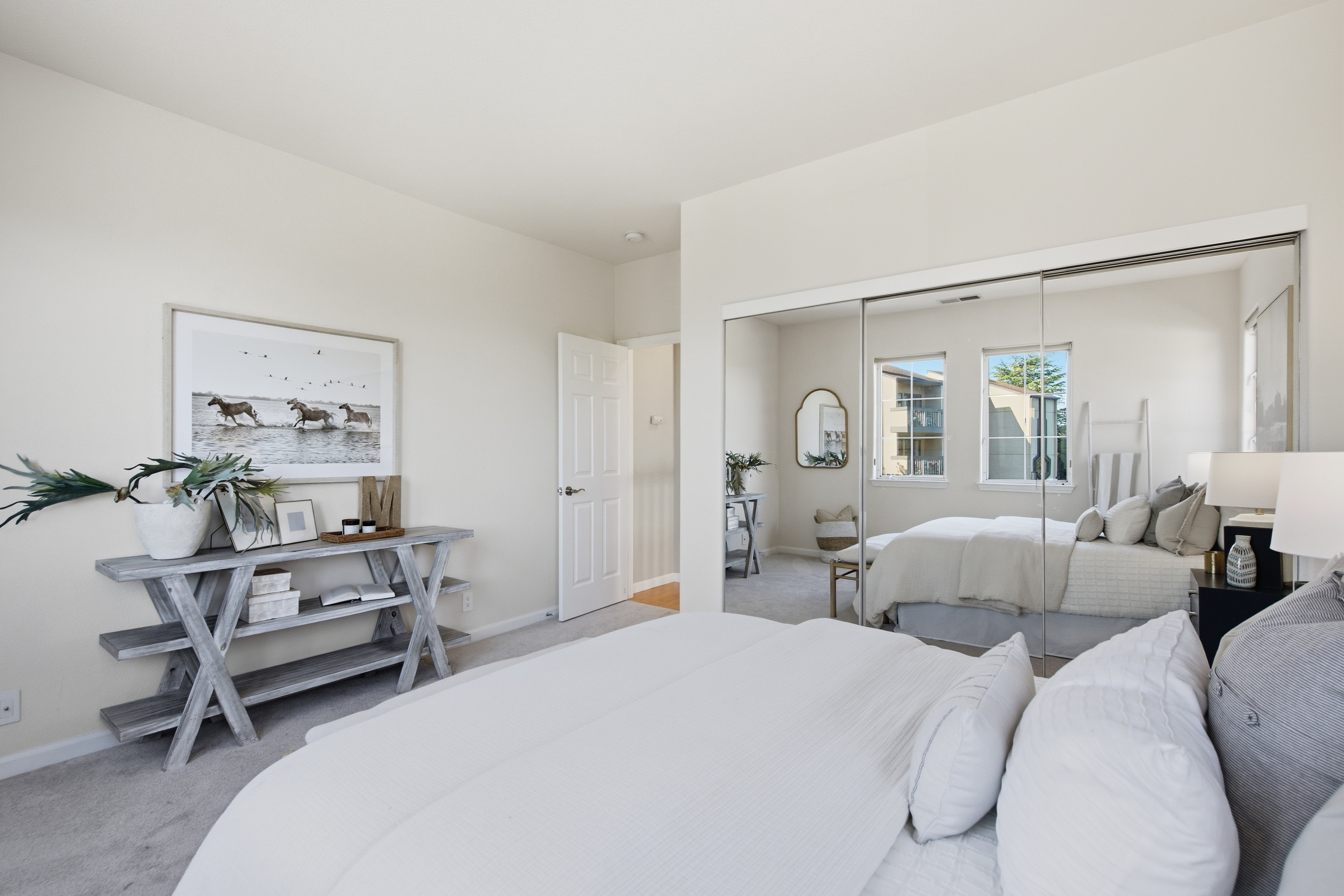  Turn-Key in Exclusive Bayview Community - 物件實景