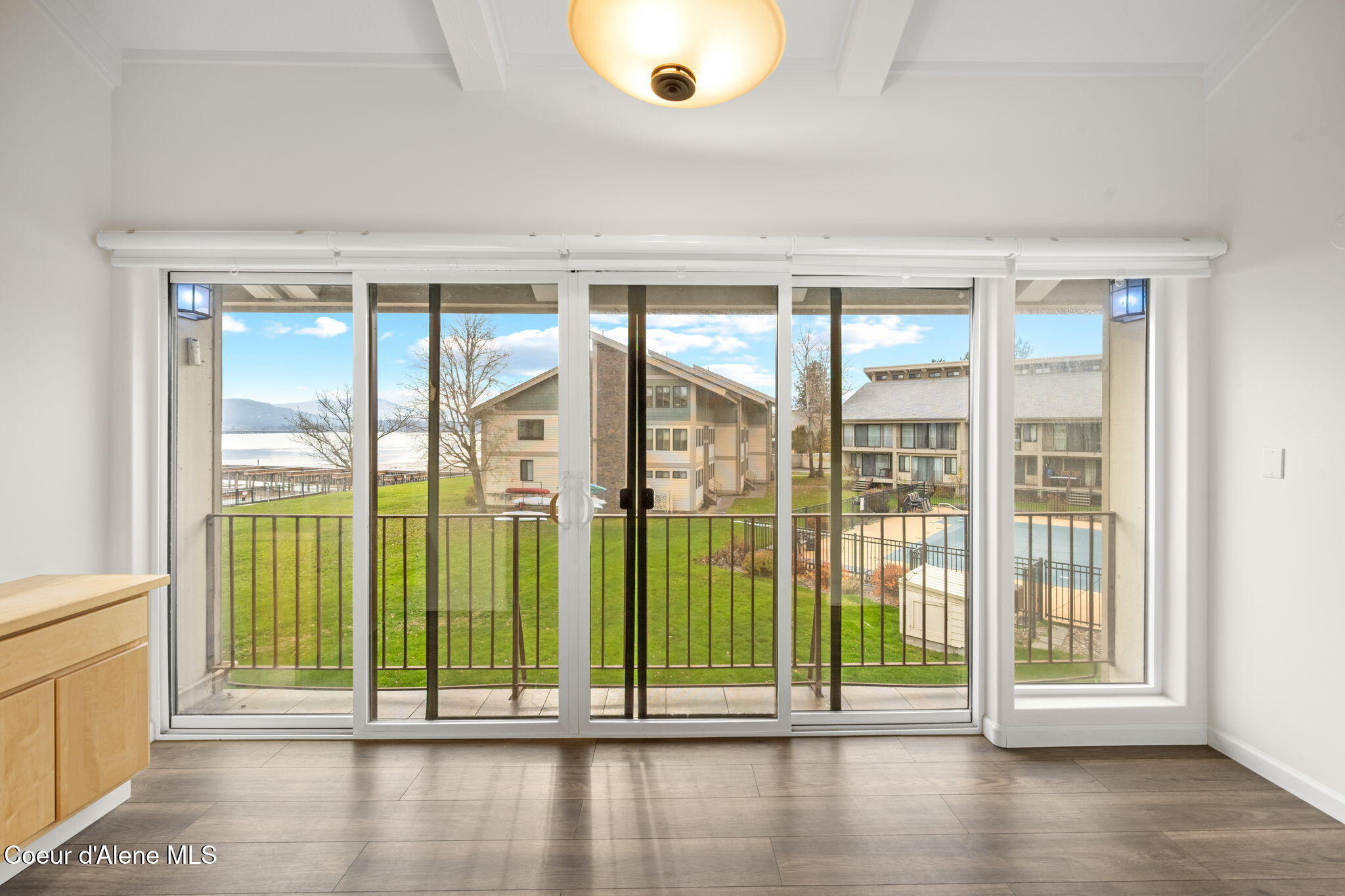 Sandpoint, Idaho, 83864, United States, 2 Bedrooms Bedrooms, ,Residential,For Sale,1999748