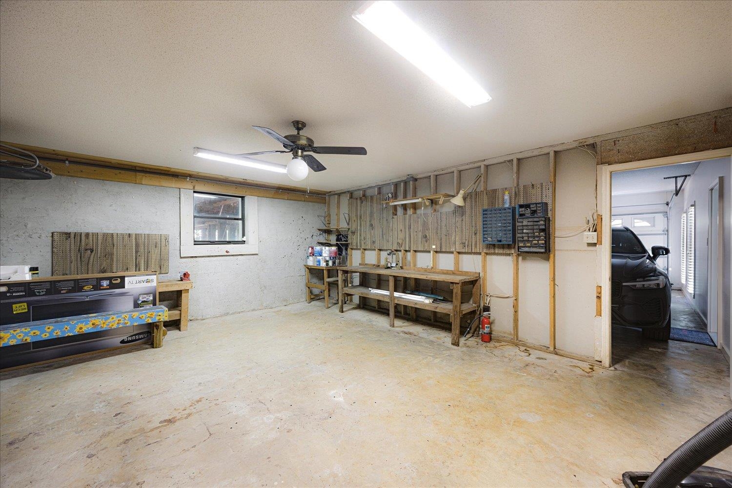 Cordova, Tennessee, 38018, United States, 6 Bedrooms Bedrooms, ,6 BathroomsBathrooms,Residential,For Sale,1883398