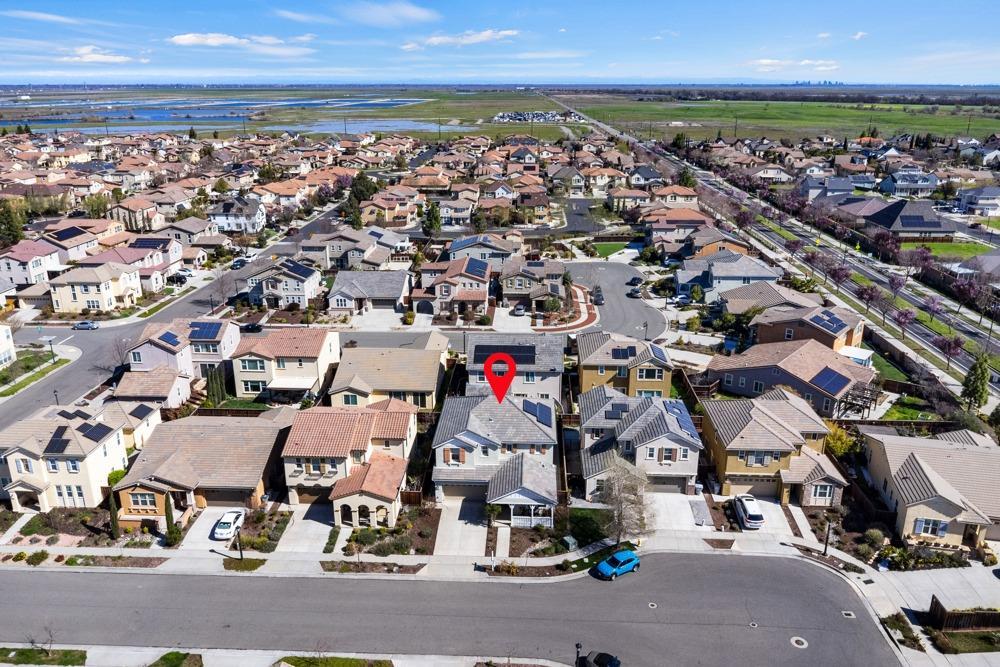 Woodland, California, 95776, United States, 4 Bedrooms Bedrooms, ,3 BathroomsBathrooms,Residential,For Sale,1939762