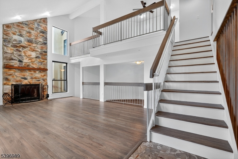 Franklin Twp., New Jersey, 08873, United States, 2 Bedrooms Bedrooms, ,3 BathroomsBathrooms,Residential,For Sale,1993021