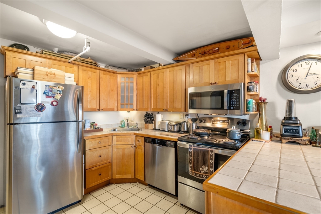 Boston, Massachusetts, 02116, United States, 1 Bedroom Bedrooms, ,1 BathroomBathrooms,Residential,For Sale,1941990