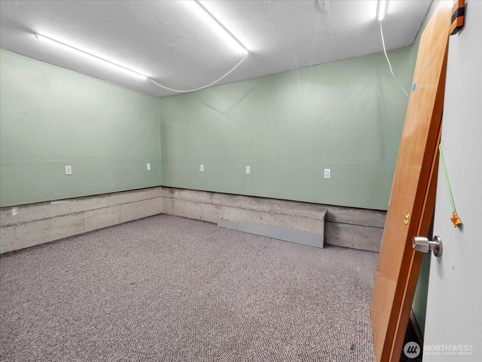 BOTHELL, Washington, 98012, United States, 4 Bedrooms Bedrooms, ,3 BathroomsBathrooms,Residential,For Sale,1916701