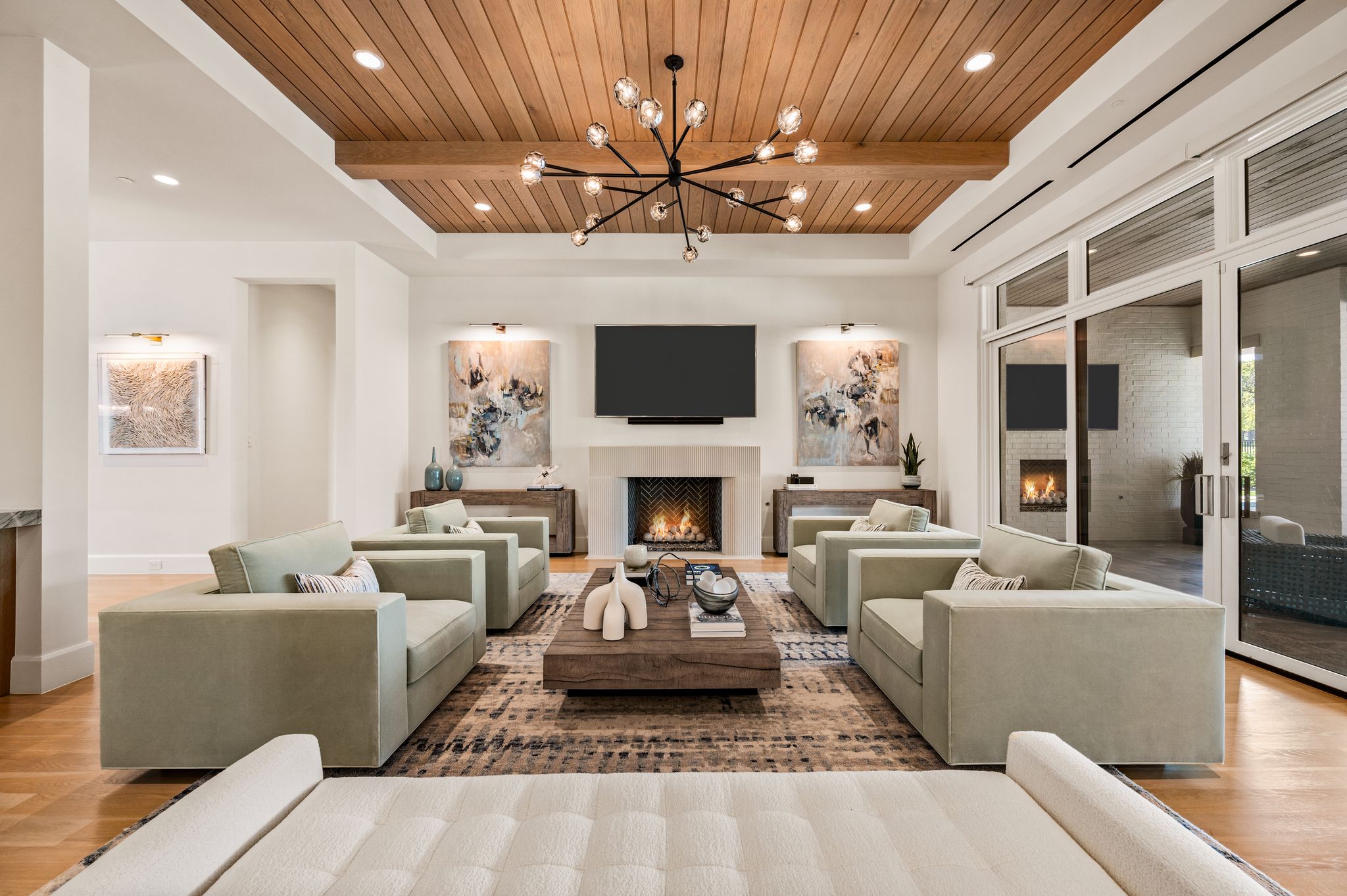  Sophisticated Resort-Style Living in Prestigious Gated Saddleback Community - 物件實景