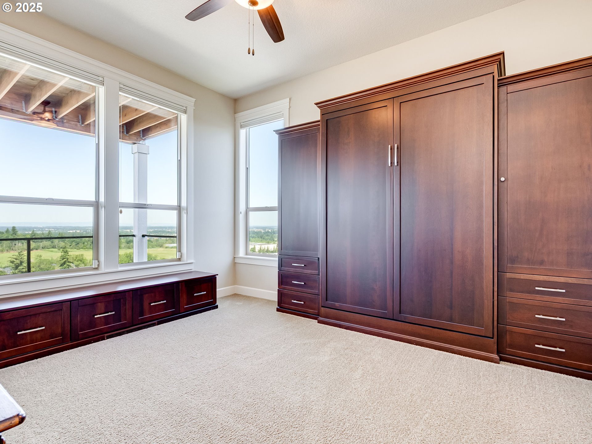 Camas, Washington, 98607, United States, 4 Bedrooms Bedrooms, ,4 BathroomsBathrooms,Residential,For Sale,1837828