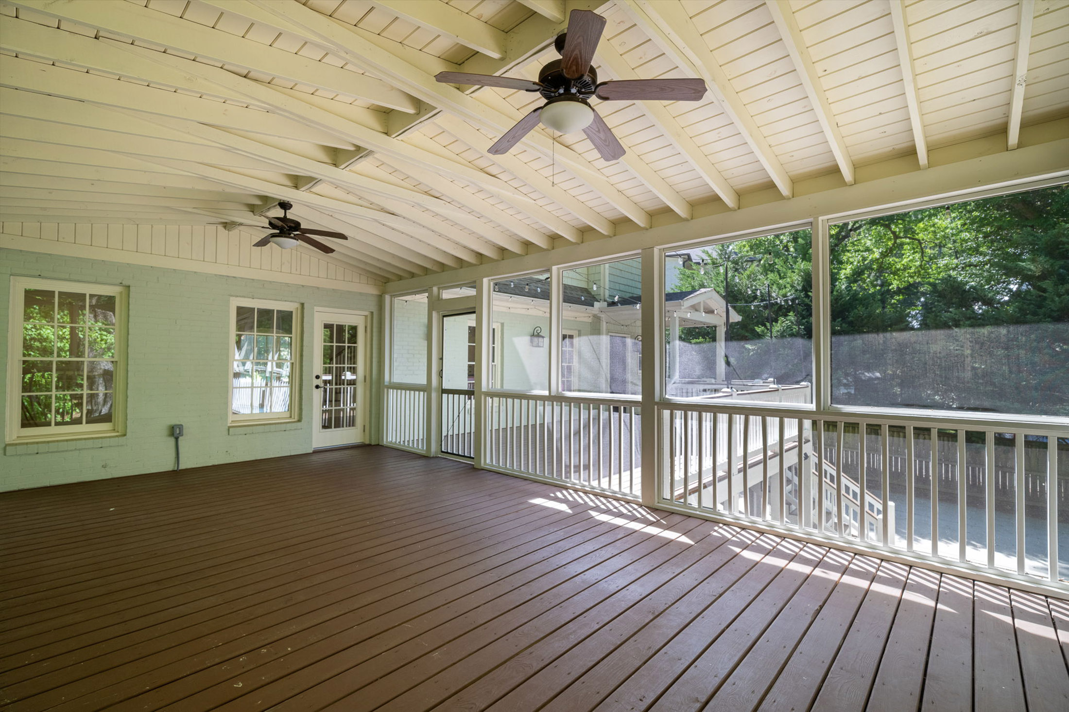  Stunning and Completely Renovated Morningside Home on 3.2+/- Acre Estate Lot - 物件實景