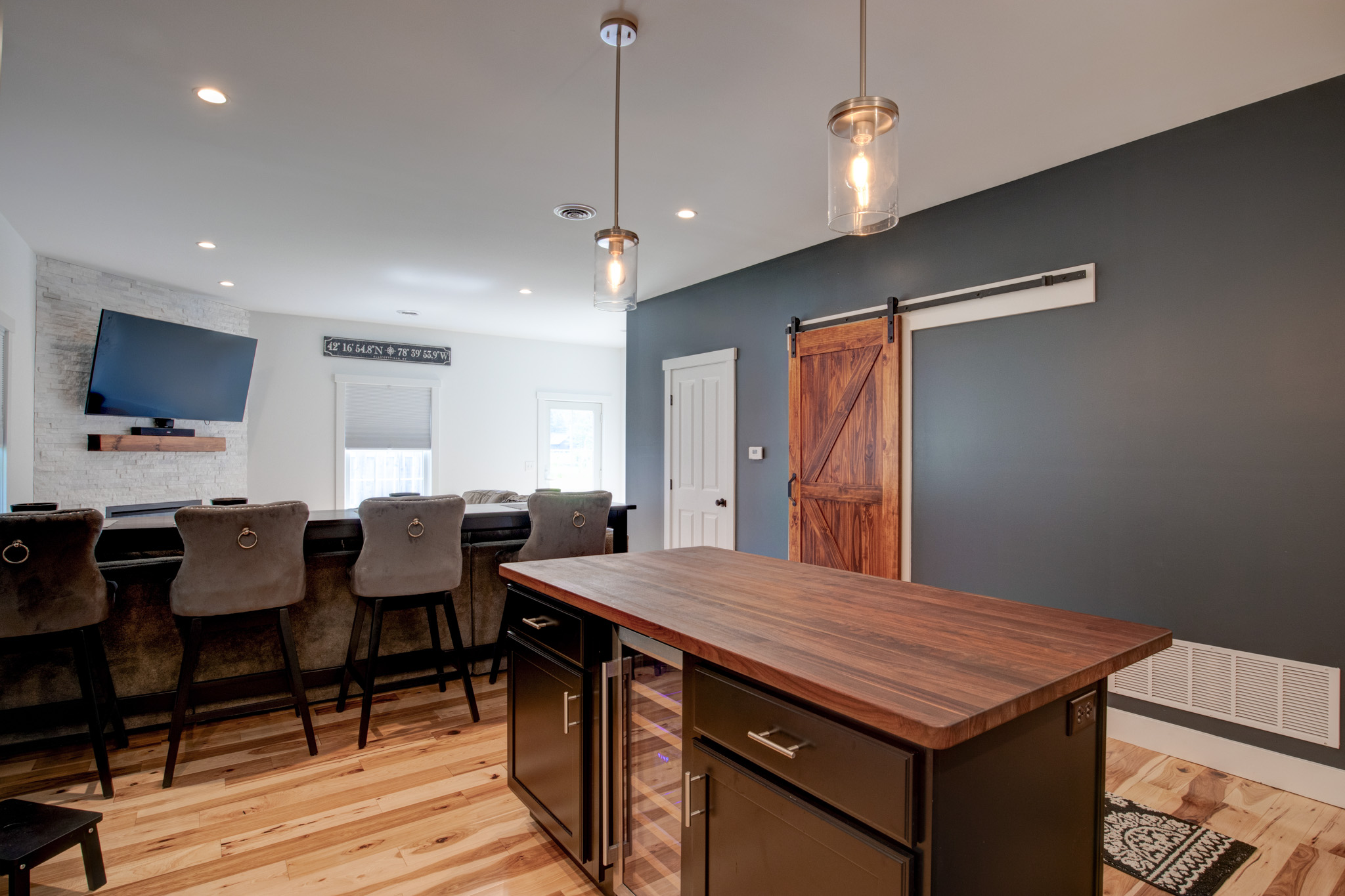 Ellicottville, New York, 14731, United States, 3 Bedrooms Bedrooms, ,3 BathroomsBathrooms,Residential,For Sale,1982914